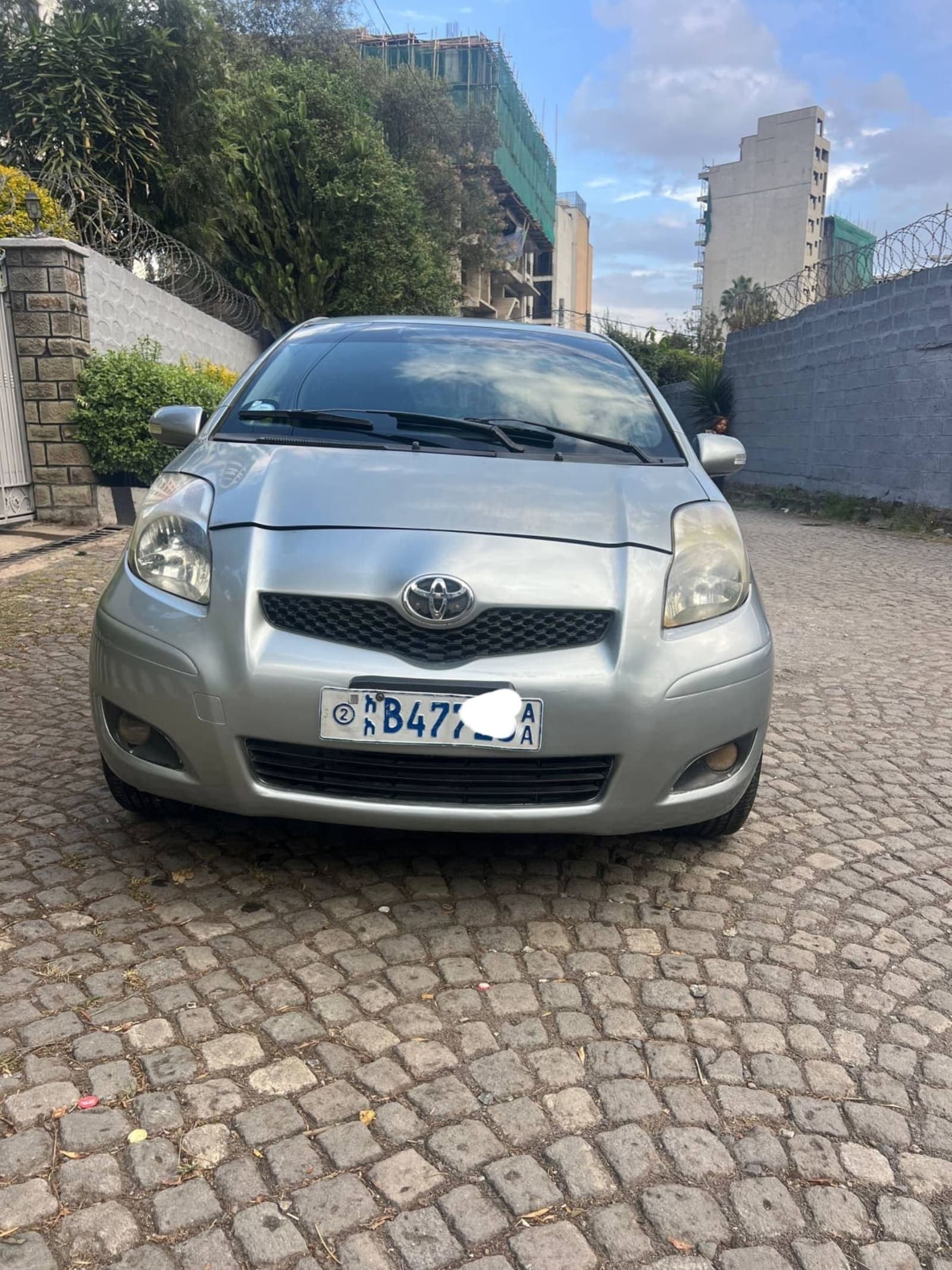 2010 Toyota Compact Yaris — photo 7