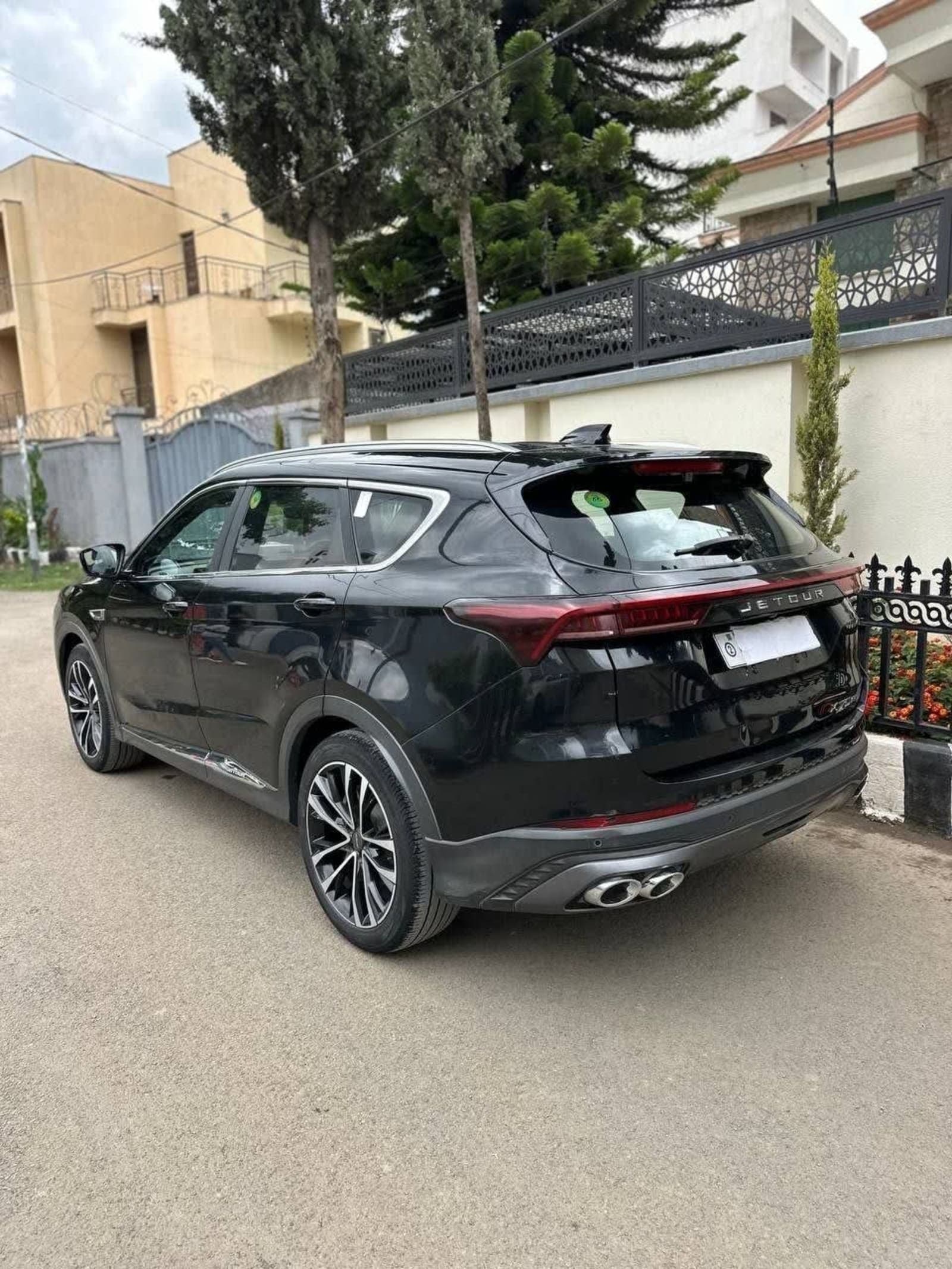 2022 JETOUR X70 Plus — photo 4