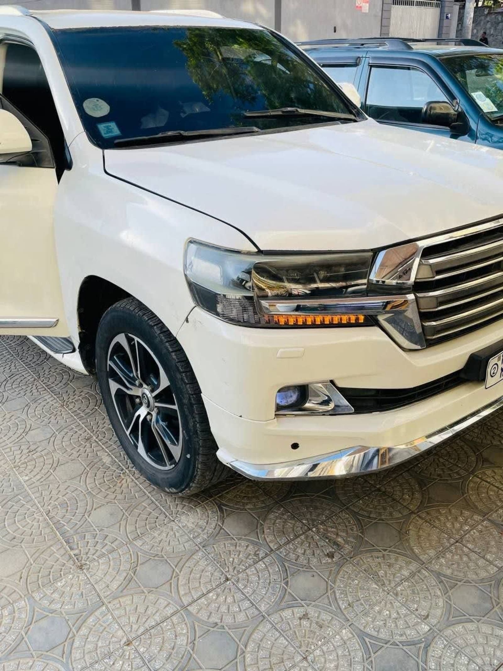 2021 Toyota Landcruiser GXR