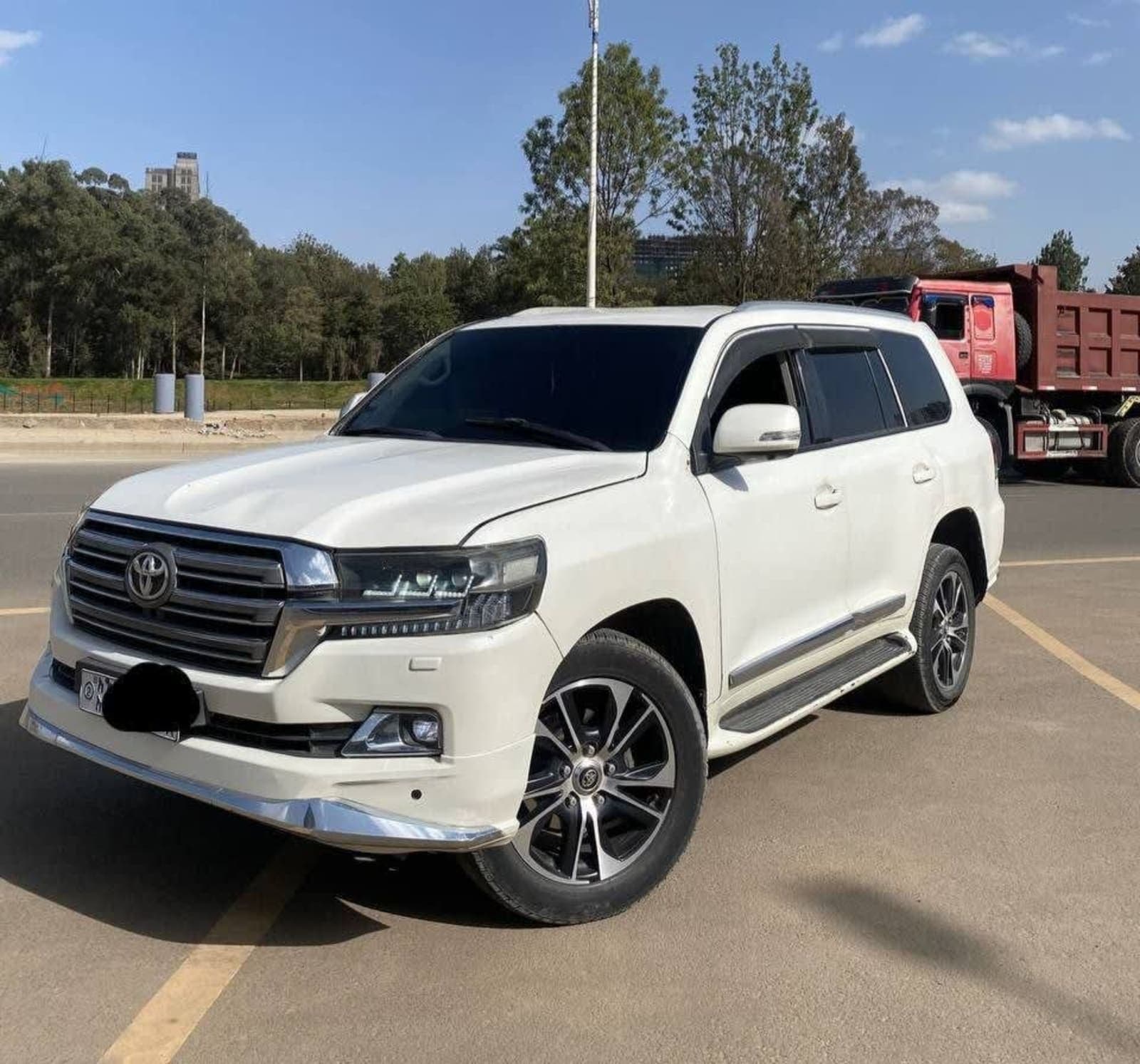 2021 Toyota Landcruiser GXR — photo 2