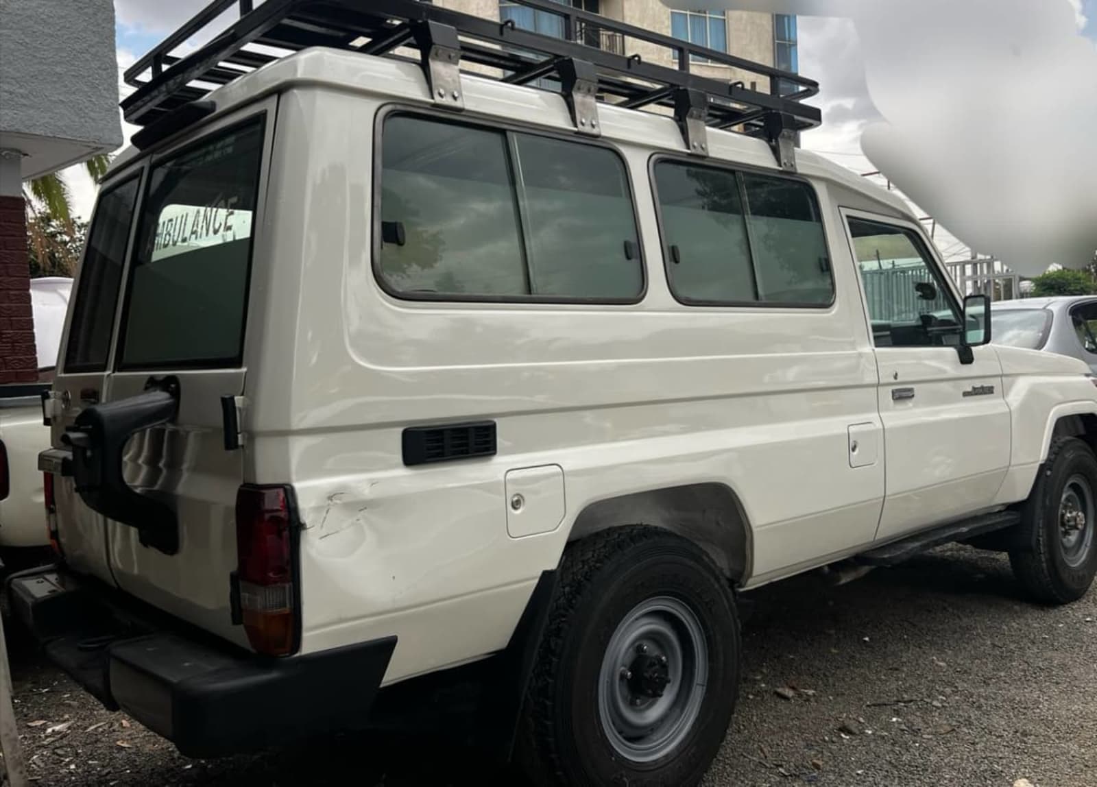 2013 TOYOTA LONGBASE