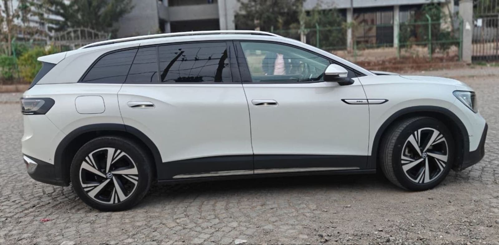 2023 Volkswagen ID.6 Crozz Pro — photo 7