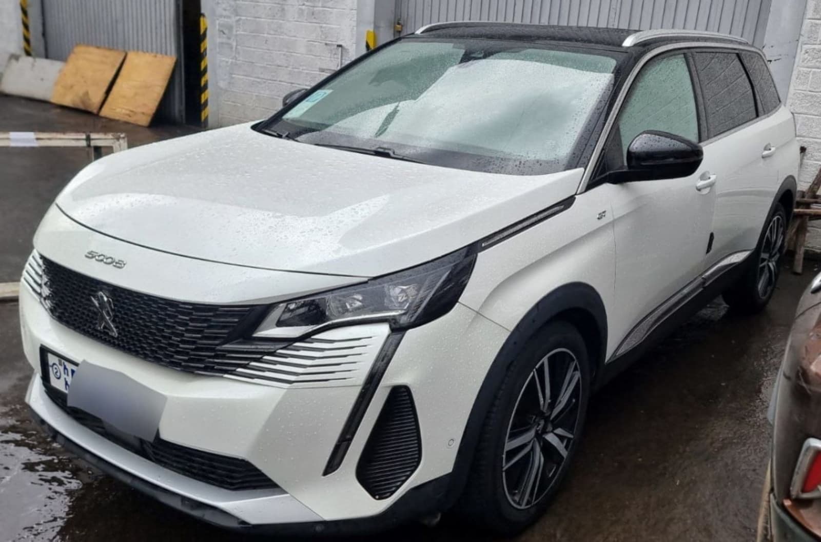 2021 Peugeot 5008 โ photo 3
