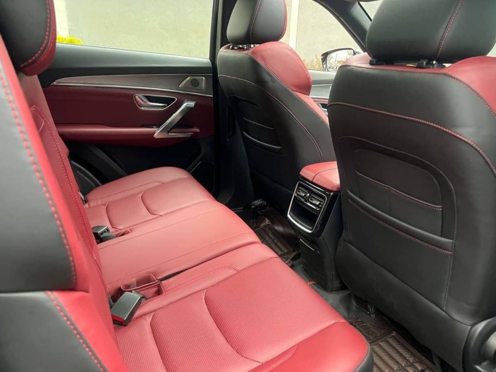 2022 JETOUR X70 Plus — photo 2