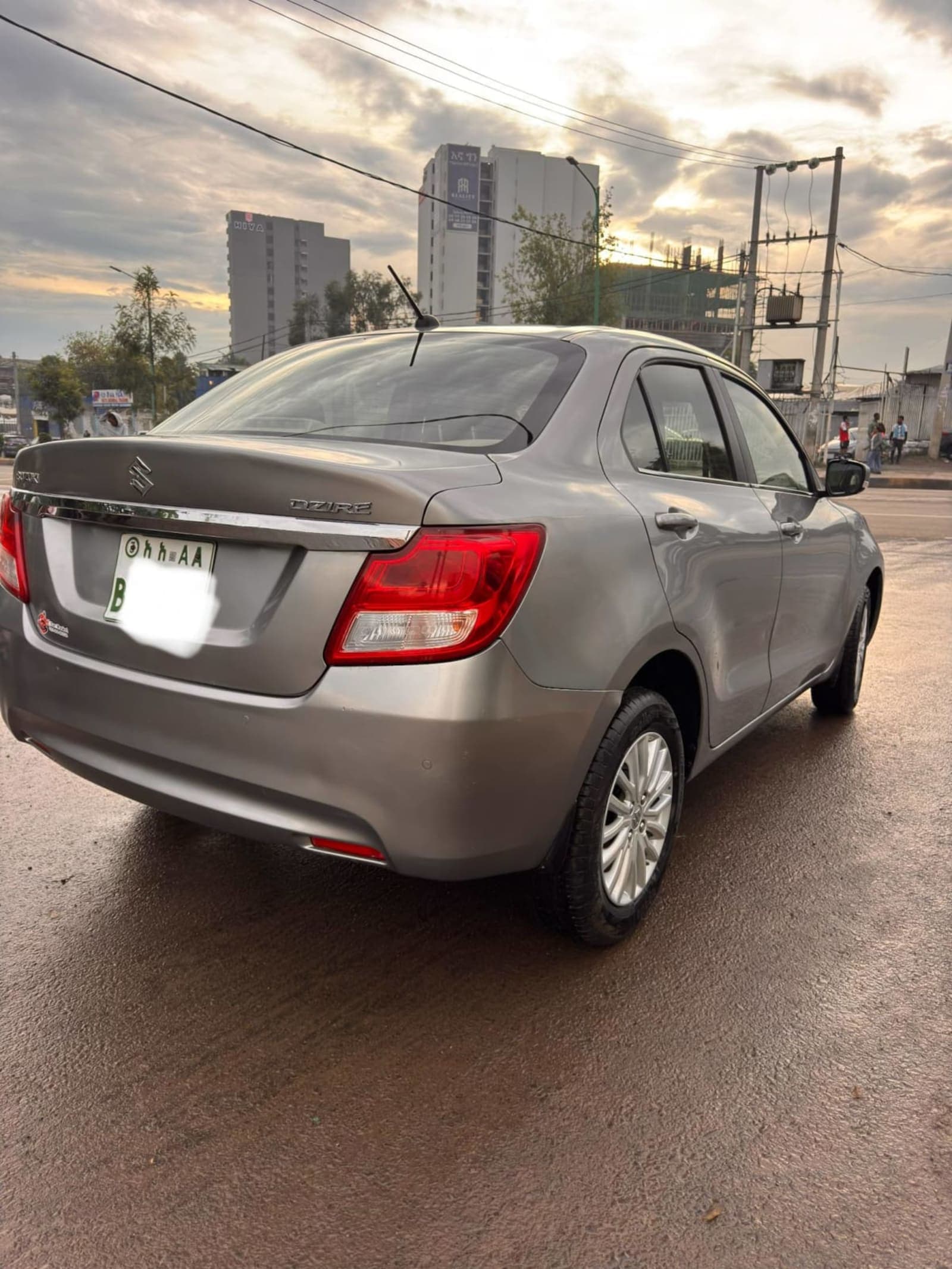2022 Suzuki Dizire — photo 5