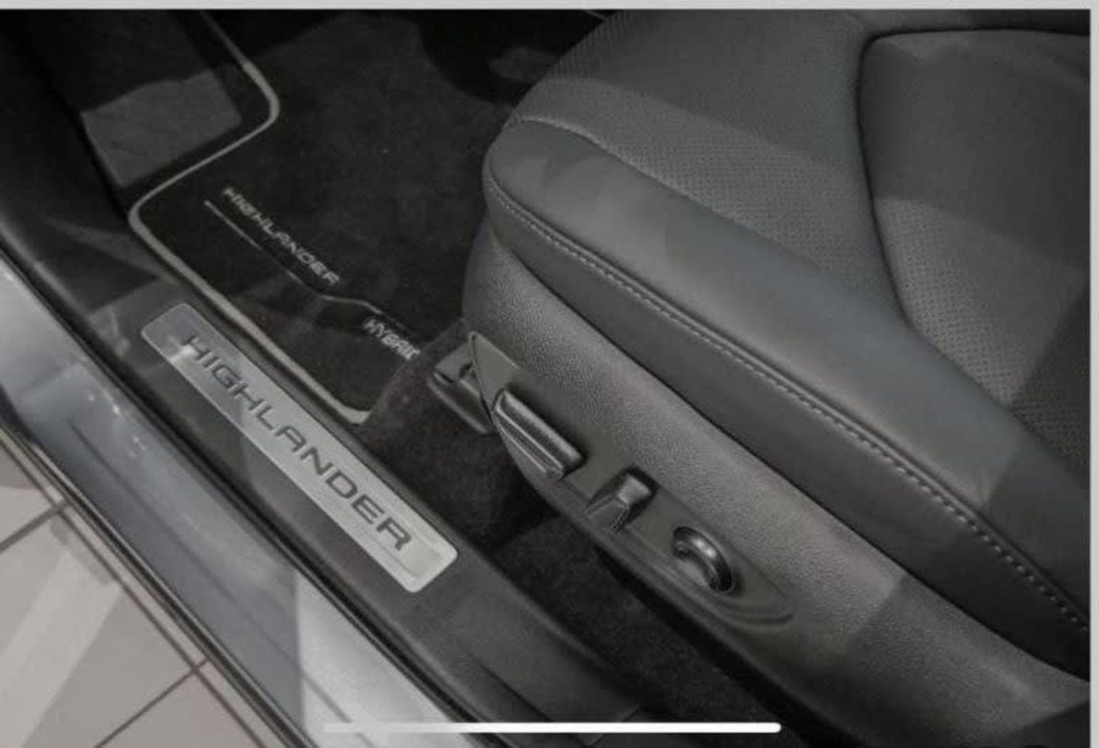 2023 Toyota Highlander Hybrid — photo 5