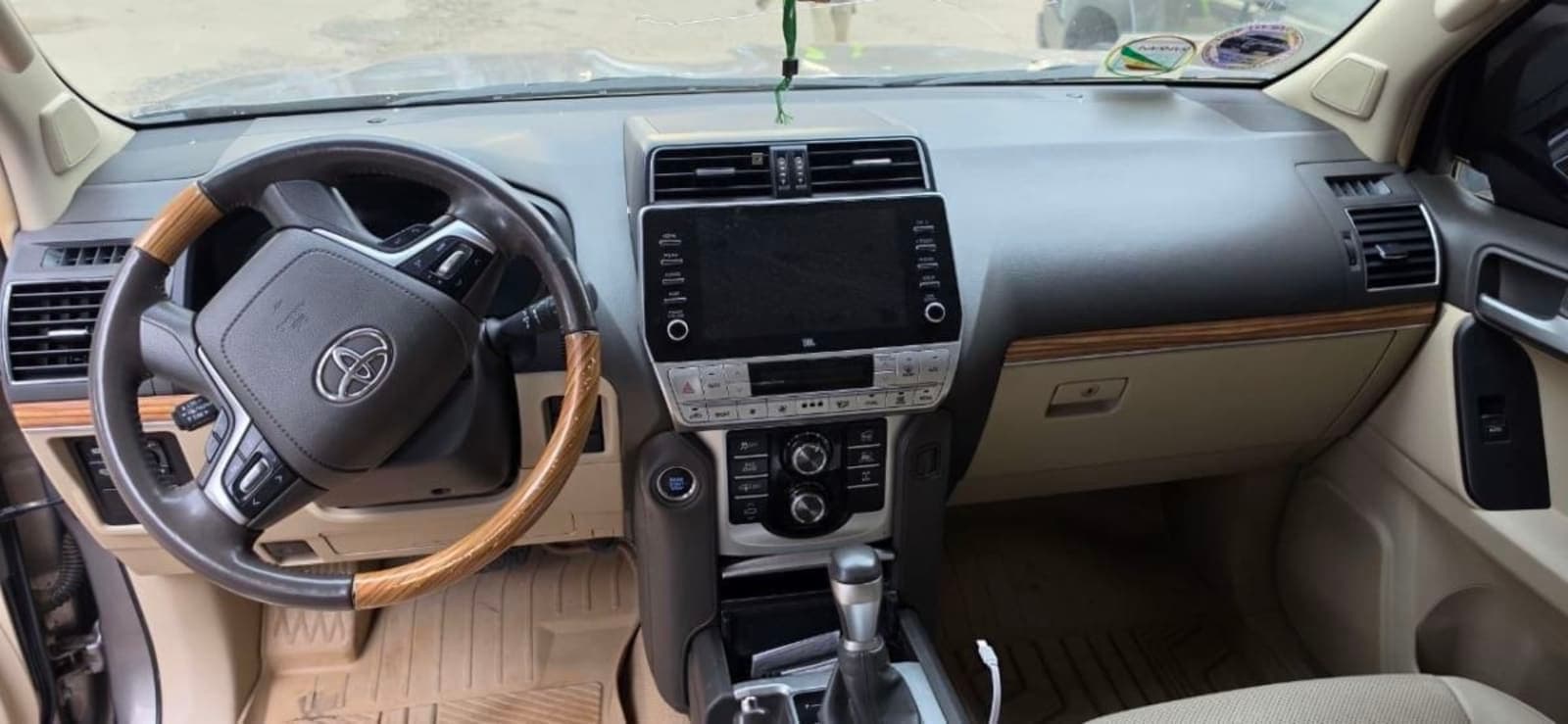 2021 Toyota Landcruiser Prado — photo 2