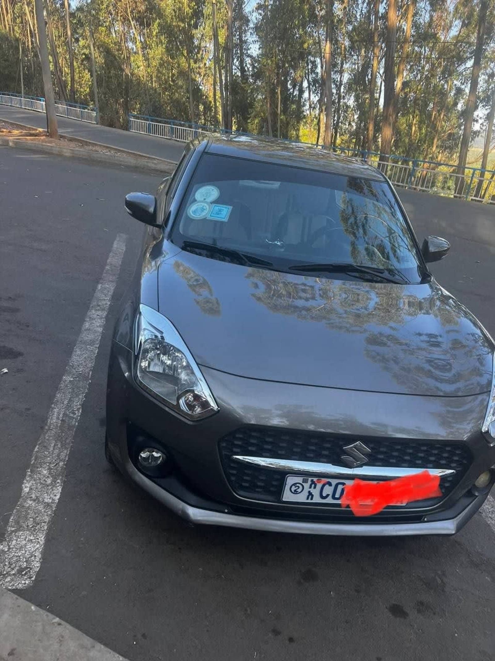 2022 Suzuki Swift — photo 2