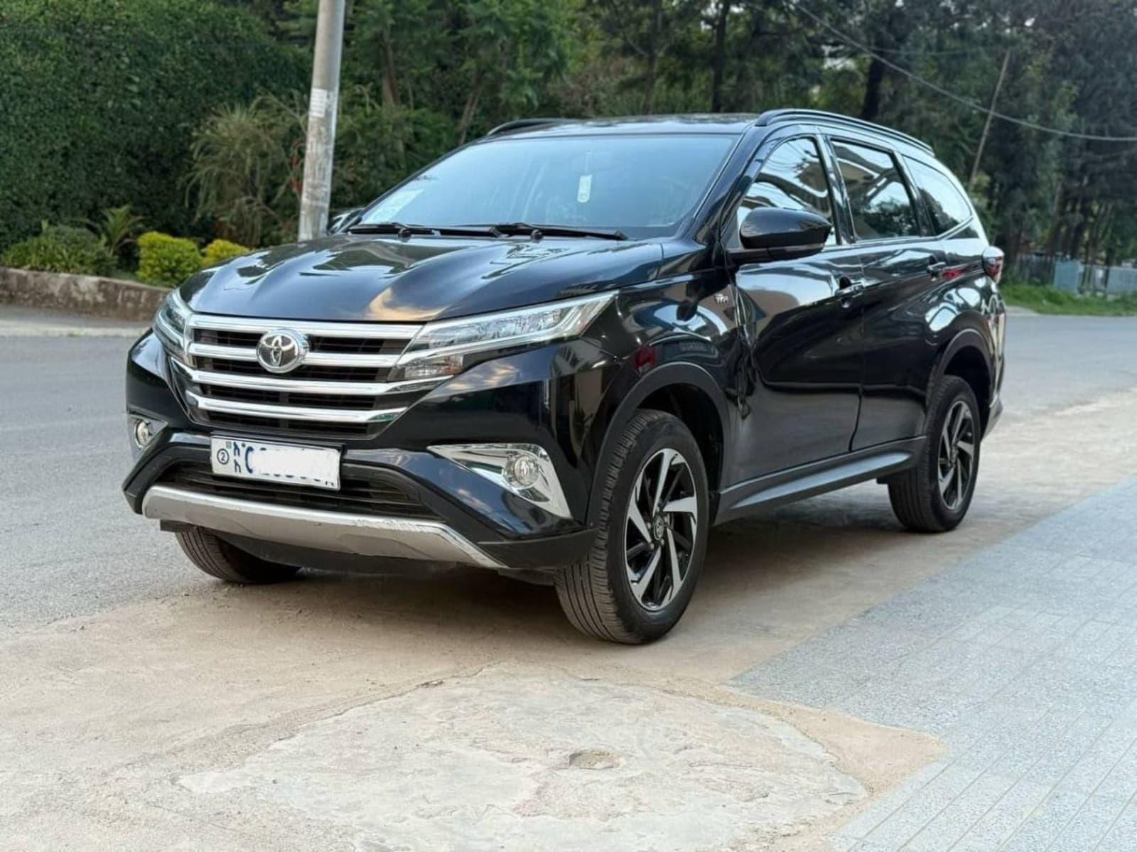 2022 Toyota Rush — photo 4