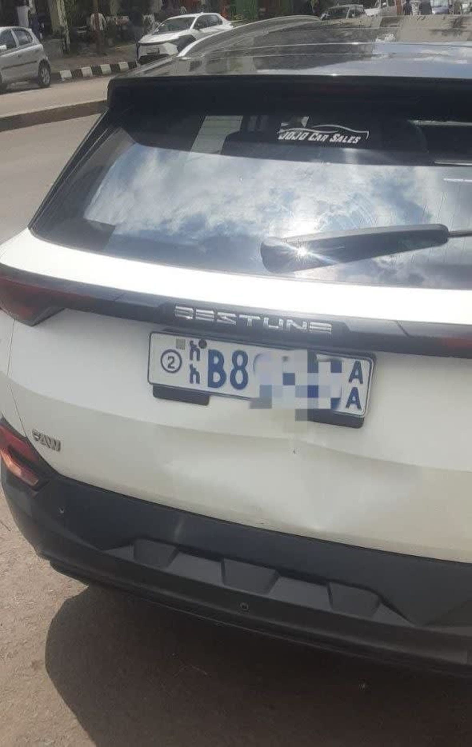 2020 FAW Bestune T77 — photo 2