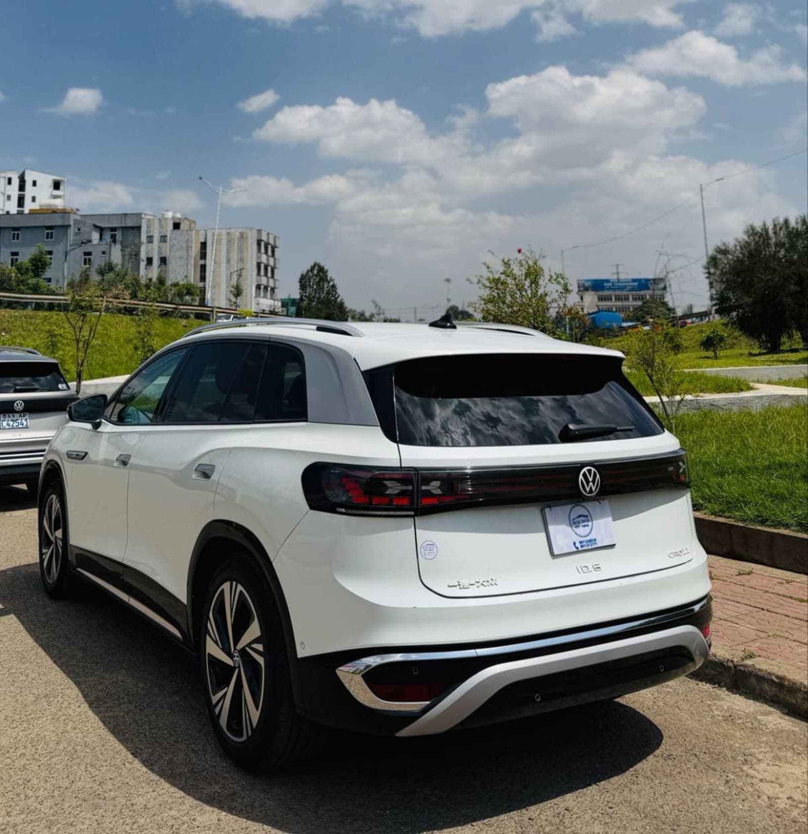 2024 Volkswagen ID.6 crozz Pro — photo 4