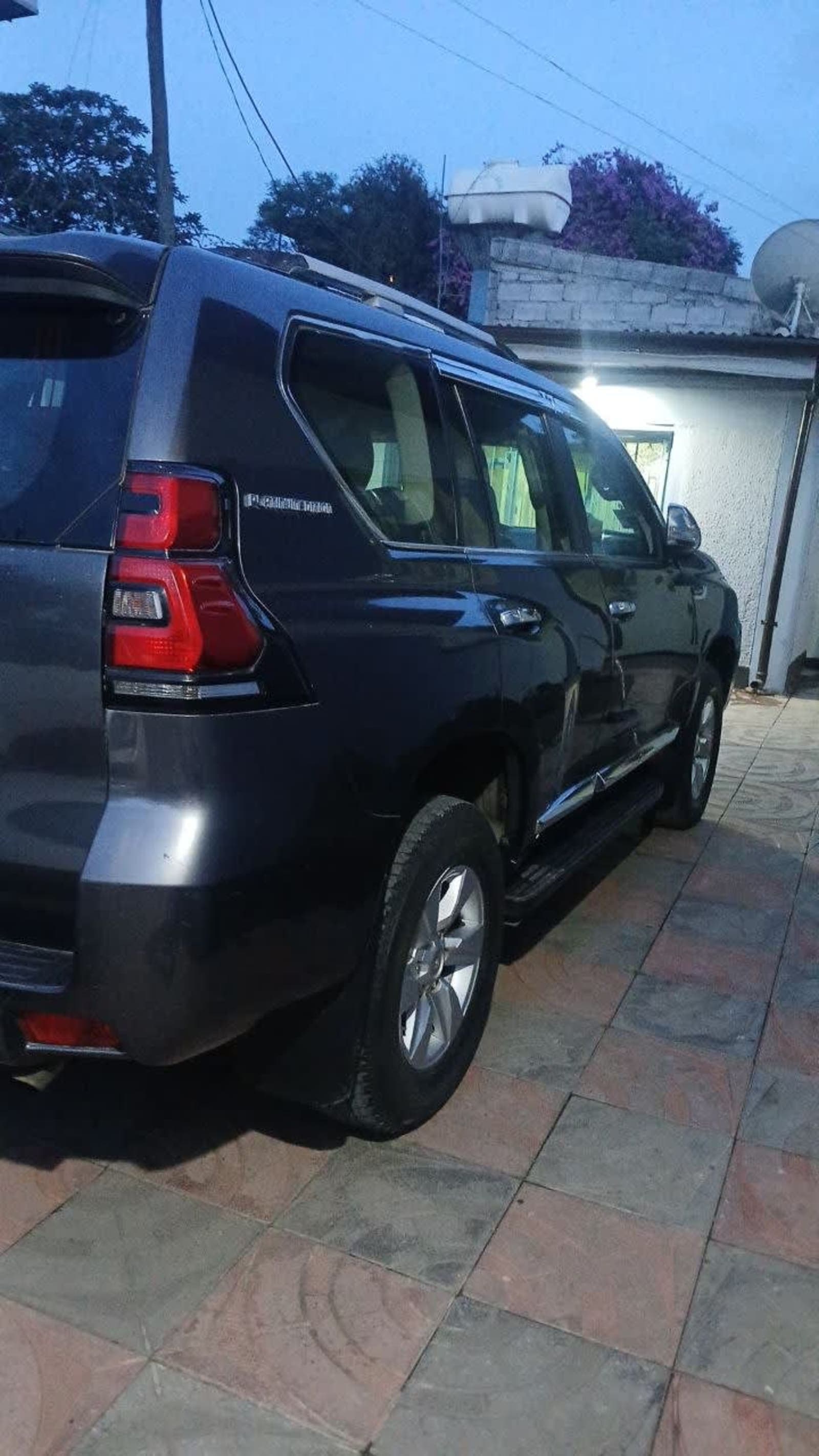 2019 Toyota Land Cruiser Prado