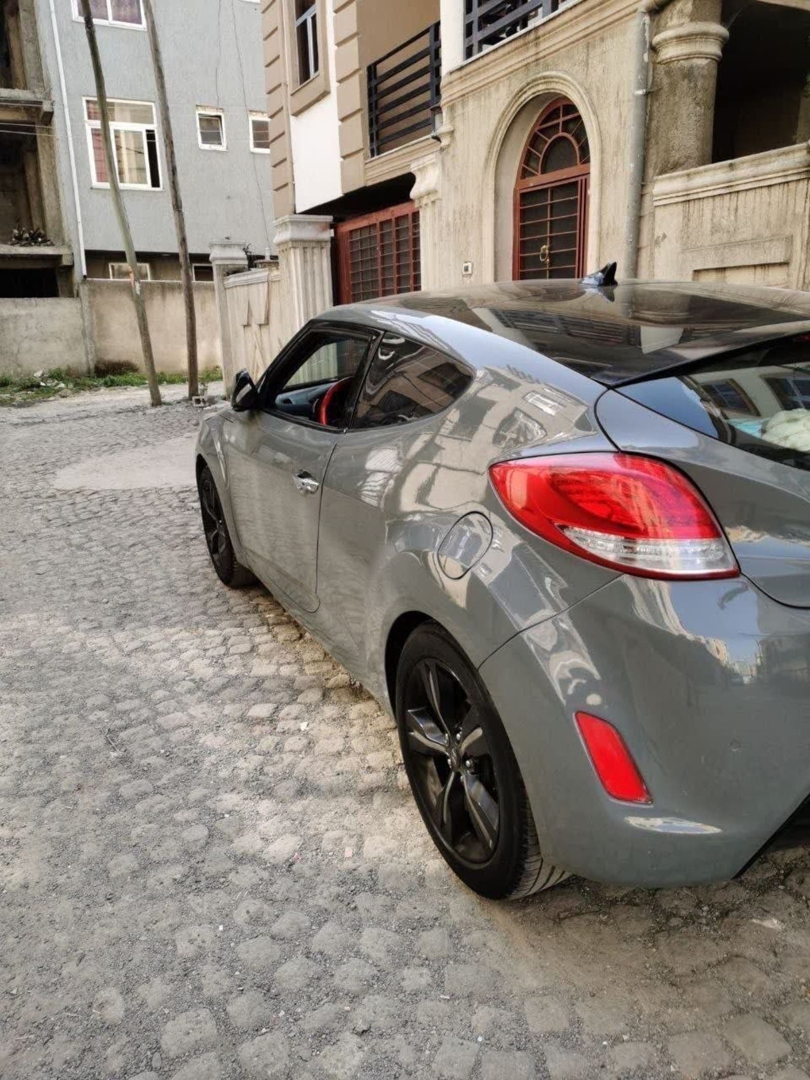 2014 Hyundai Veloster — photo 6
