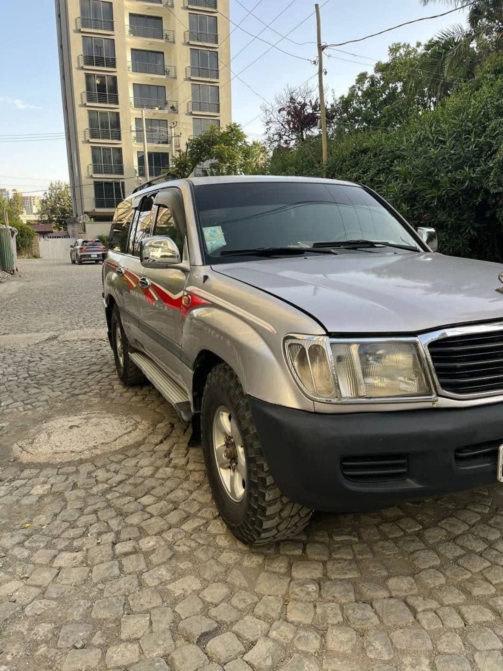 2000 Toyota Landcruiser 105 — photo 7