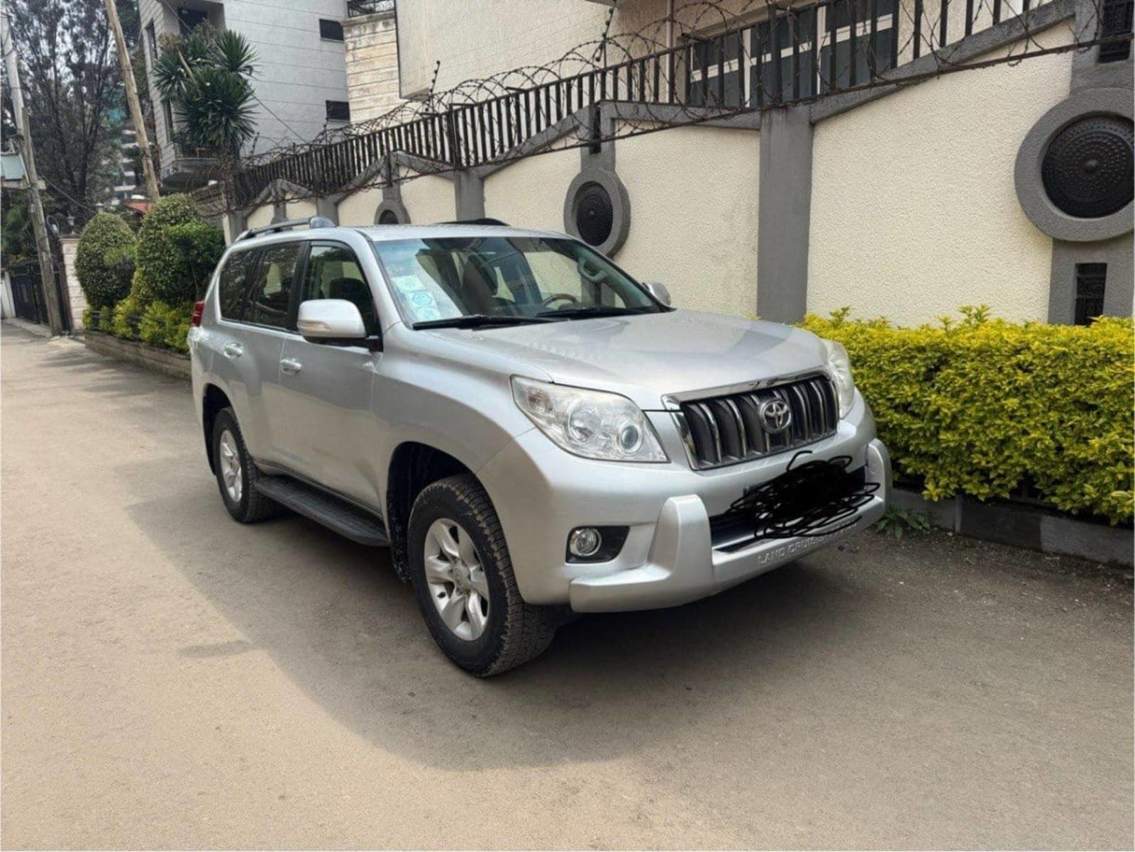 2012 Toyota Land Cruiser Prado