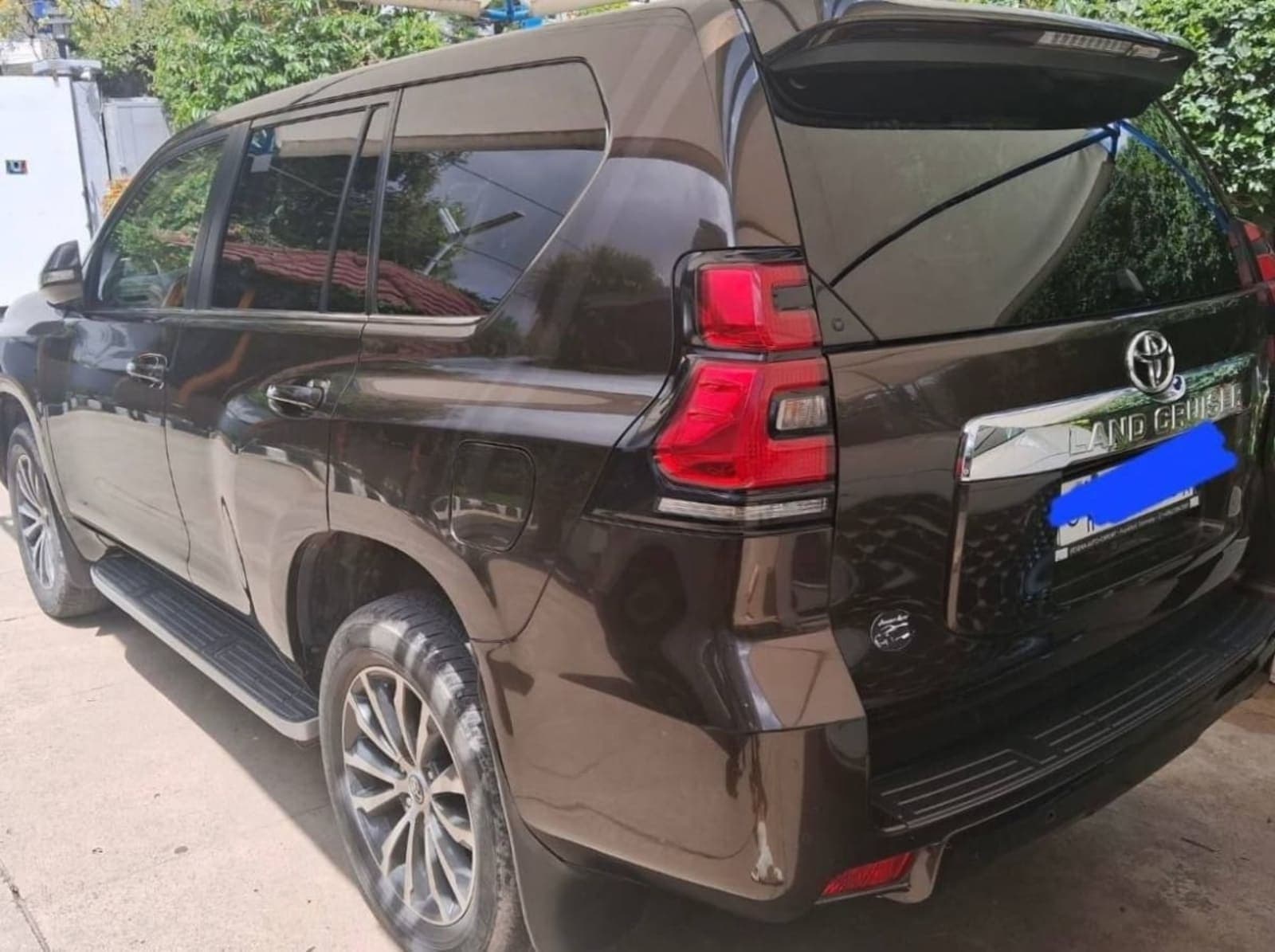 2019 Toyota Landcruiser Prado — photo 4