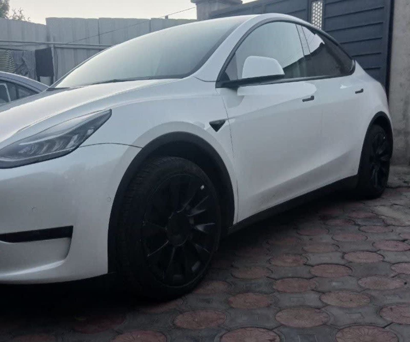 2022 Tesla Y — photo 6
