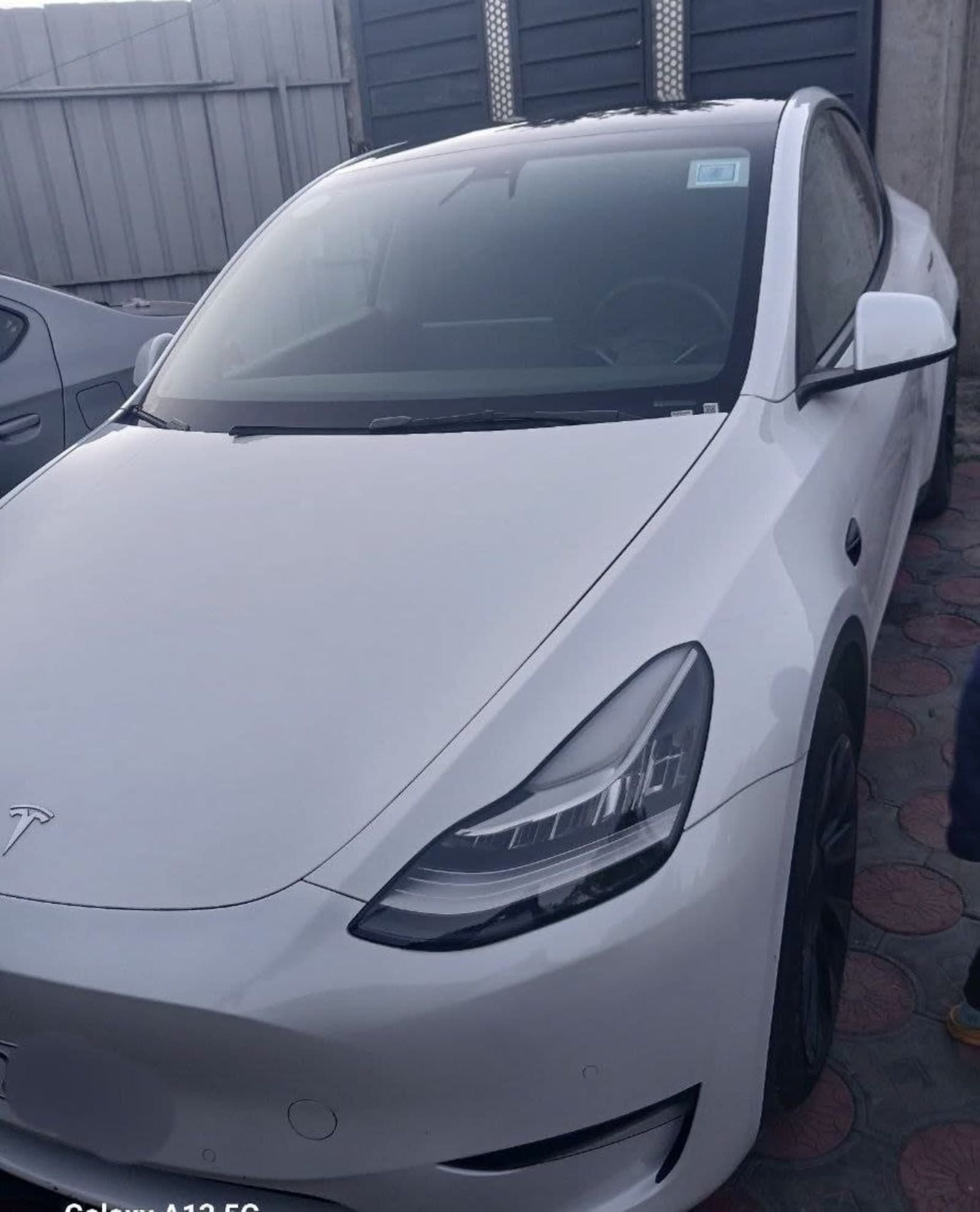 2022 Tesla Y — photo 8