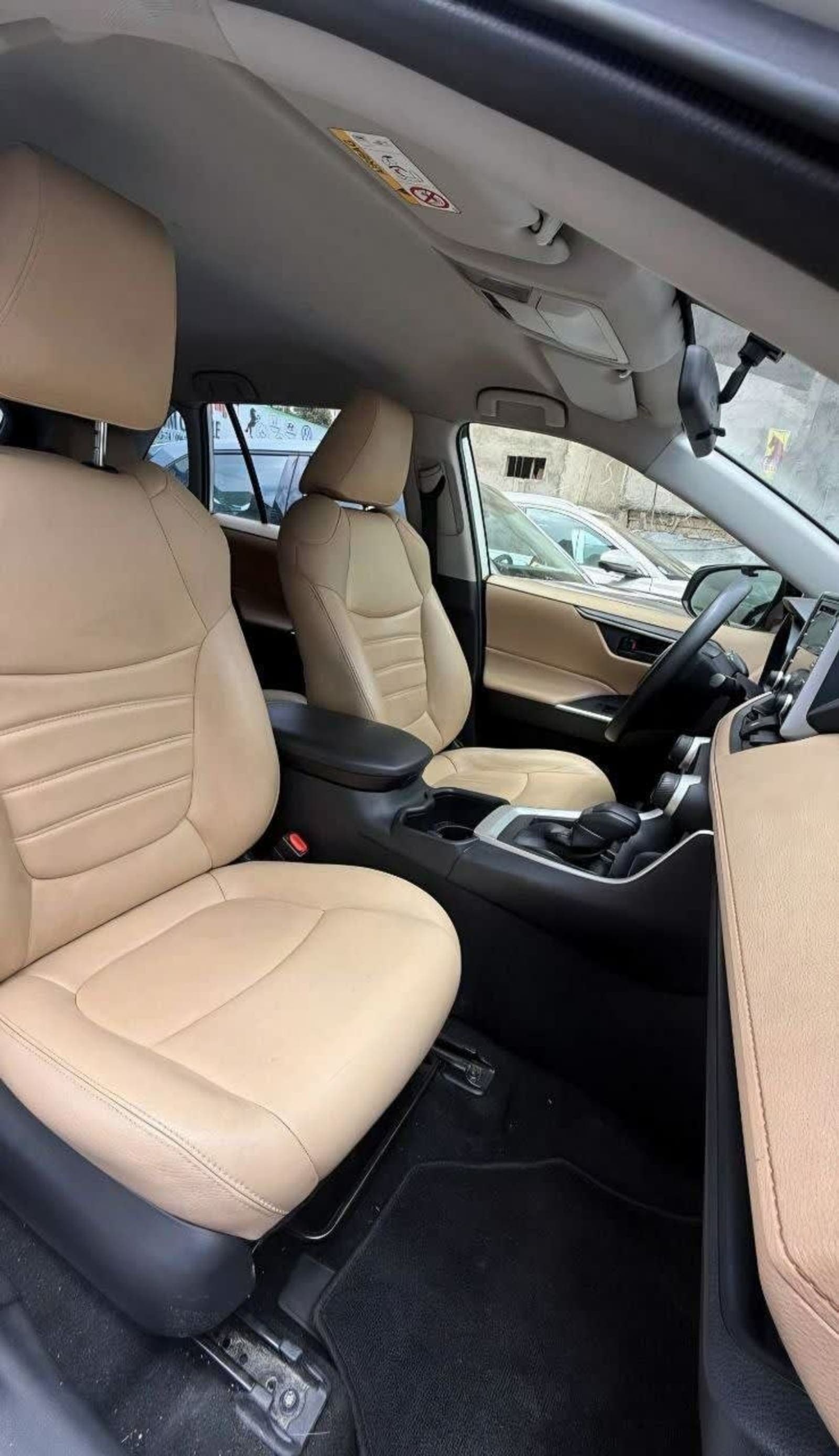 2022 Toyota Rav4 — photo 5
