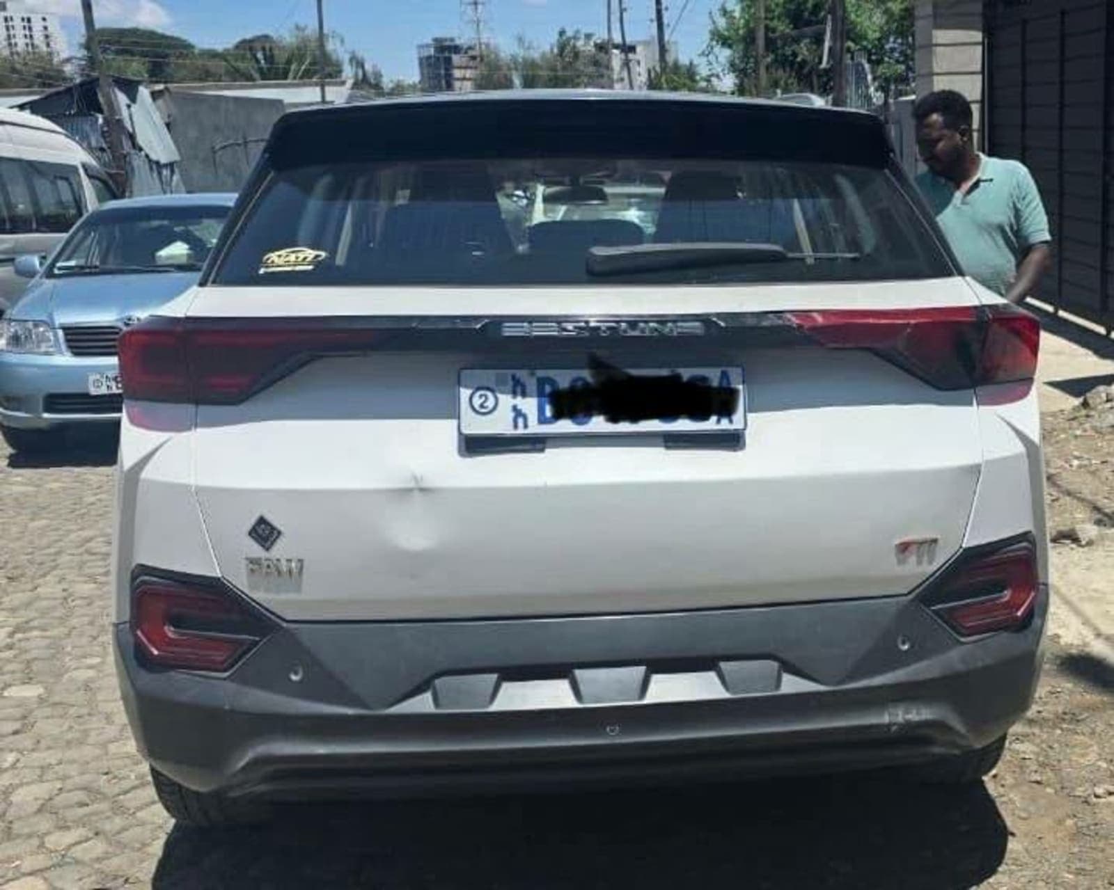 2021 Chery FAW Bestune — photo 2