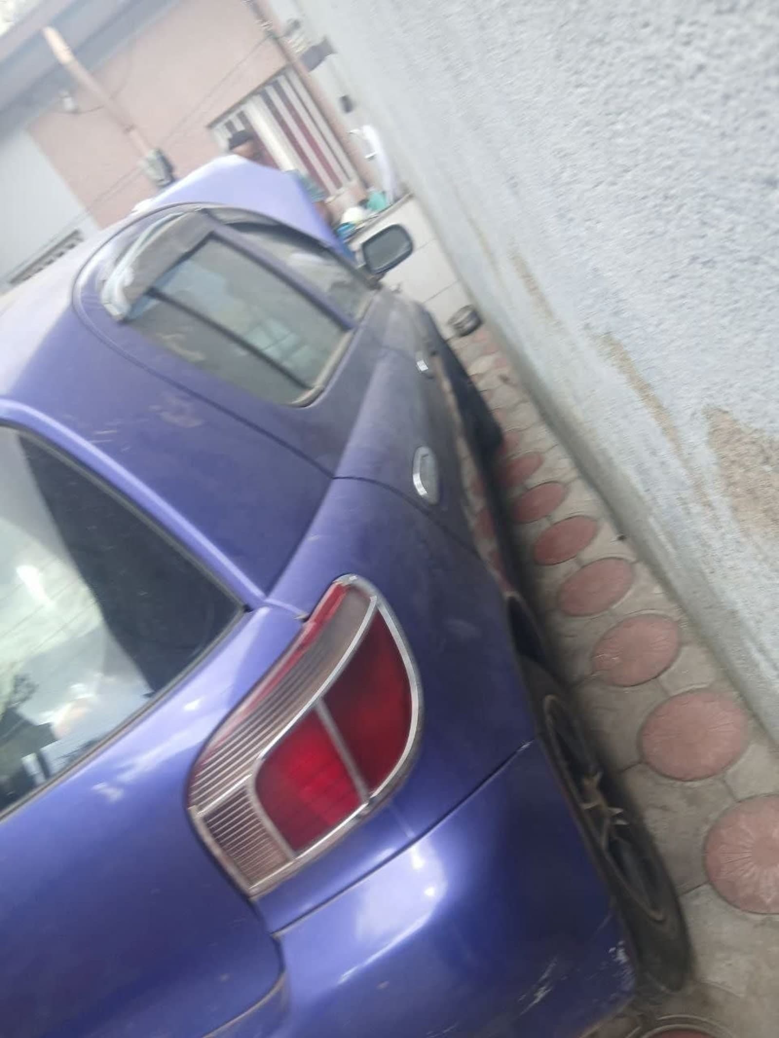 2001 Toyota Vitz — photo 3