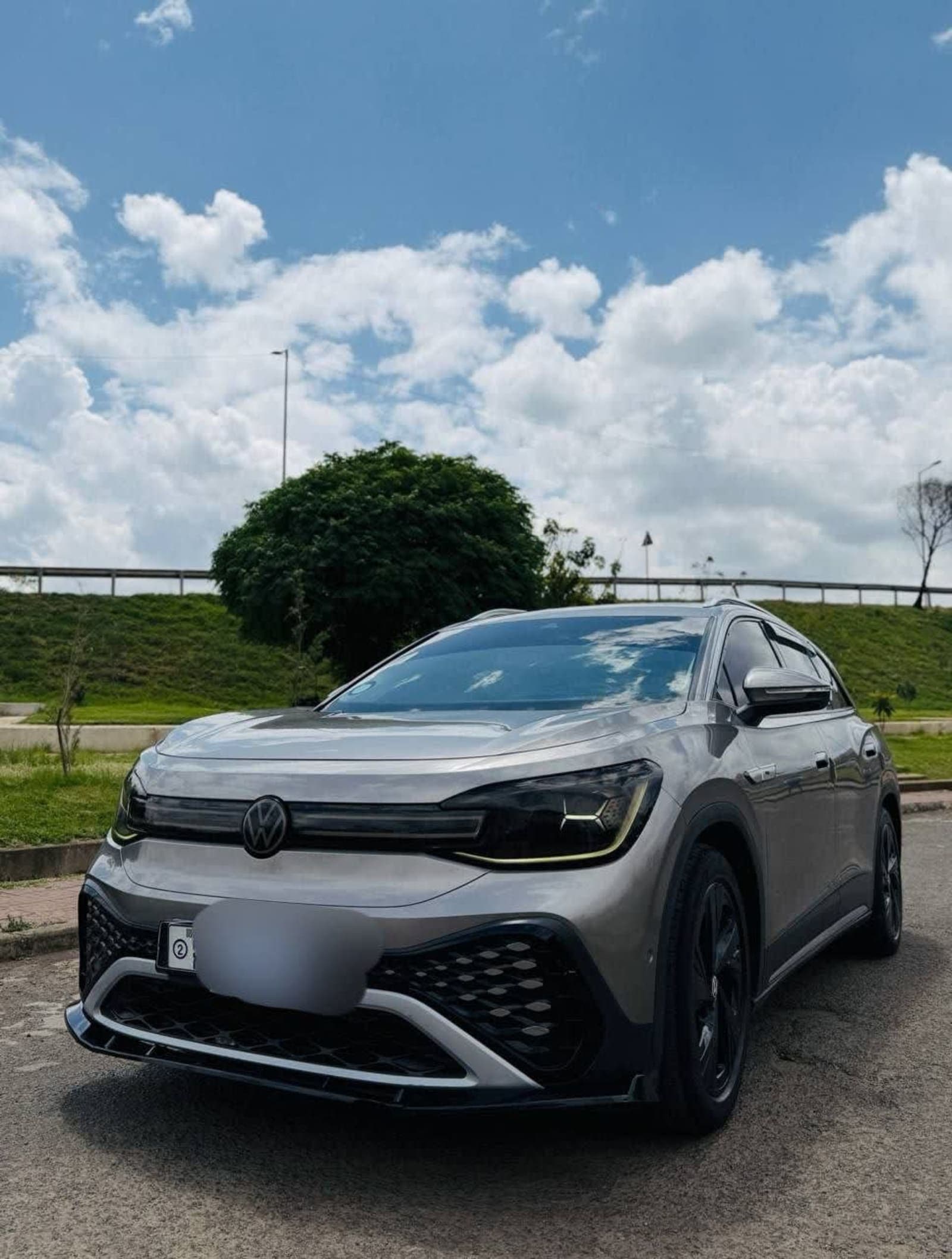 2023 Volkswagen ID.6 Crozz Pro — photo 2
