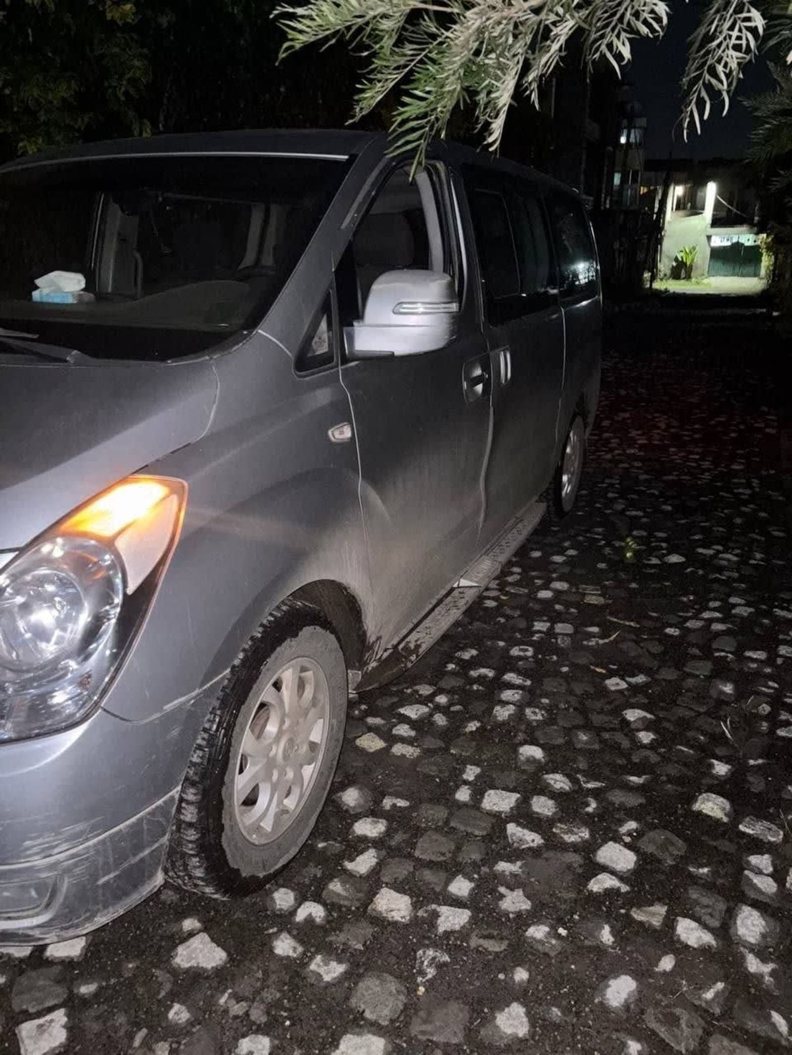 2012 Hyundai Starex — photo 6