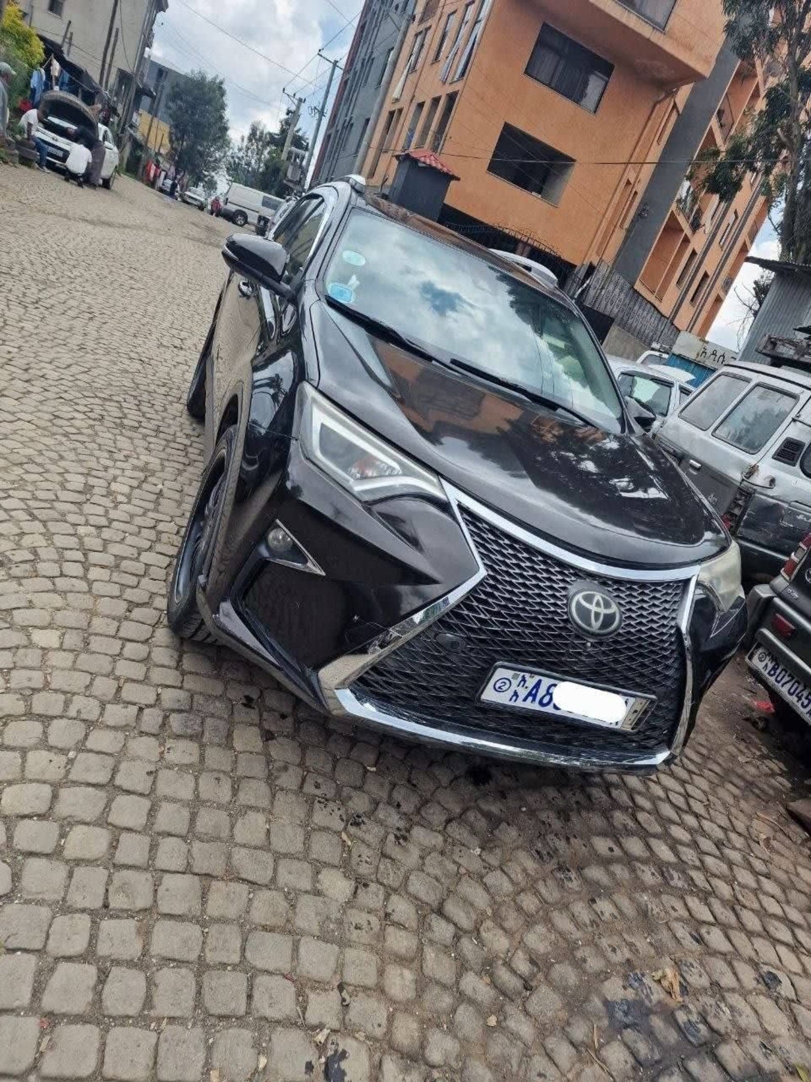 2017 Toyota Rav4 — photo 5