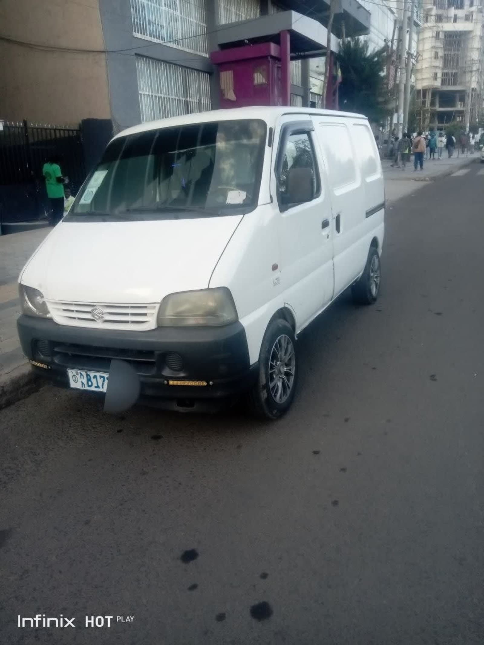 2000 Ecco Van — photo 3