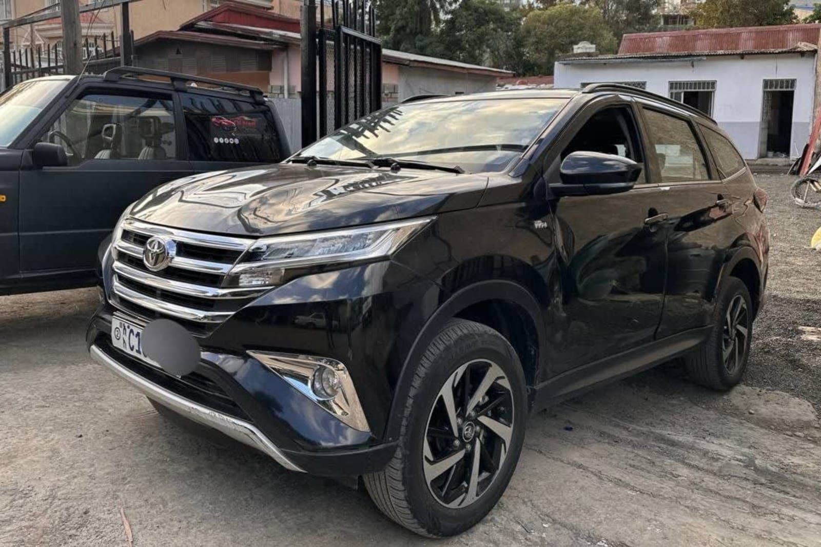 2021 Toyota Rush — photo 5