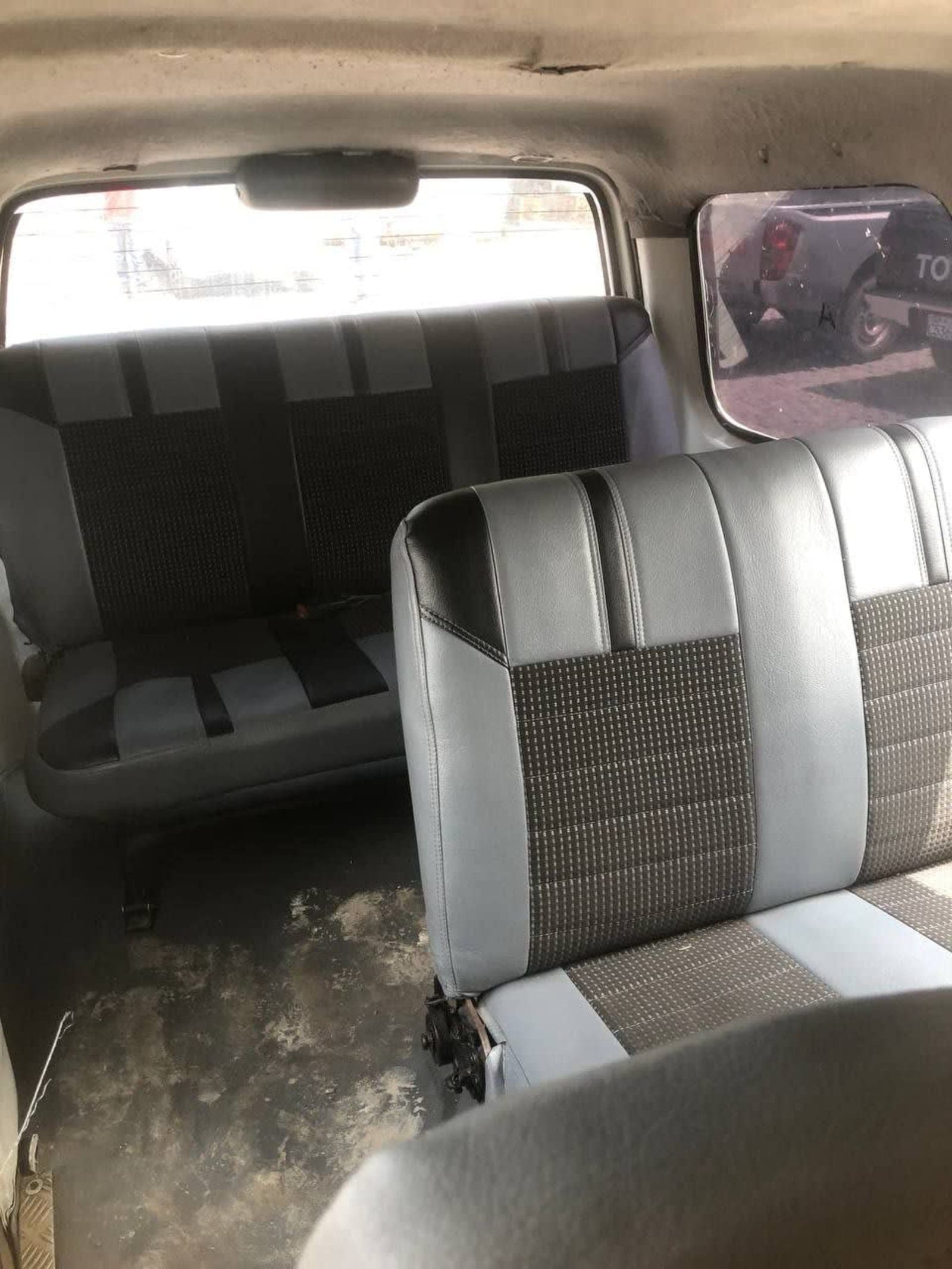 2000 Suzuki Carry — photo 4