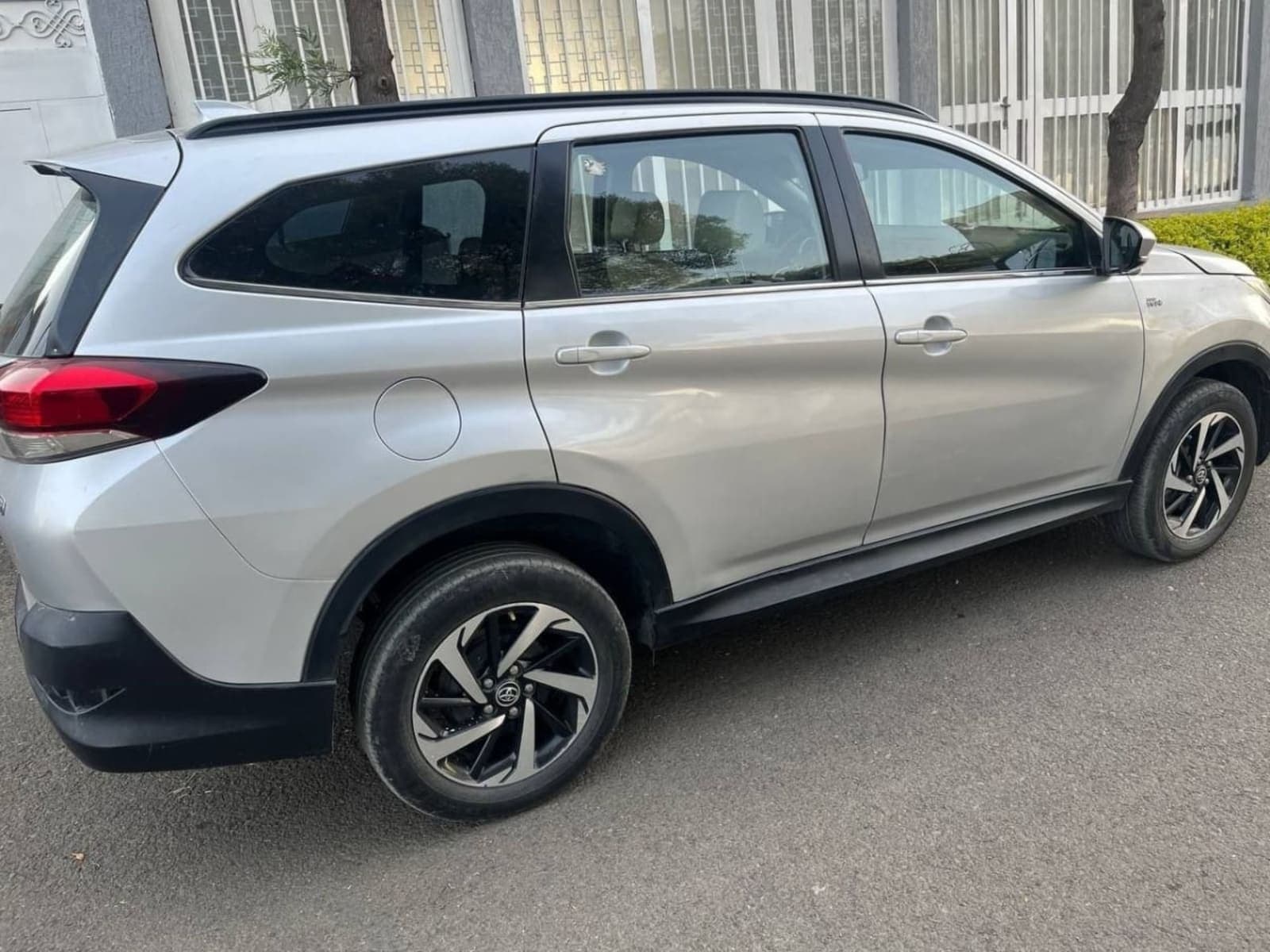 2020 Toyota Rush G