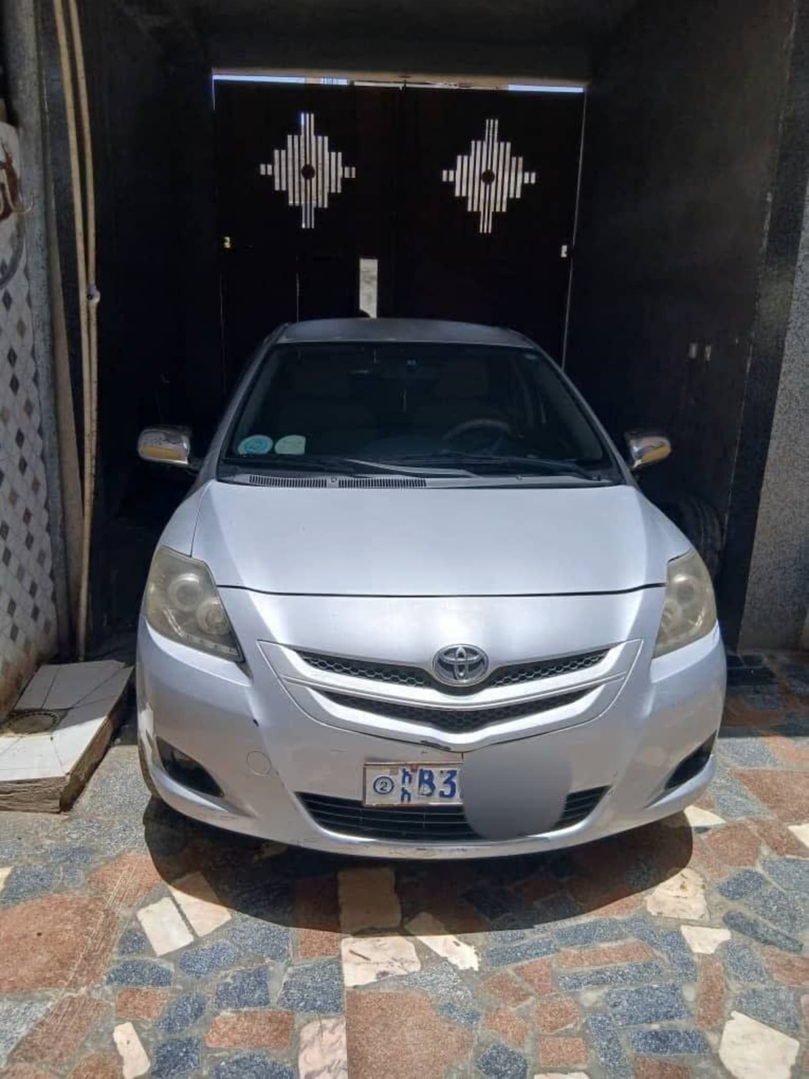 2008 Toyota Yaris Belta — photo 6