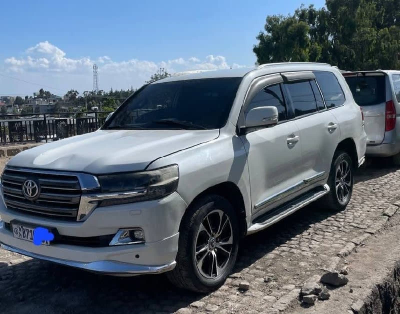 2021 Toyota Landcruiser GXR — photo 4