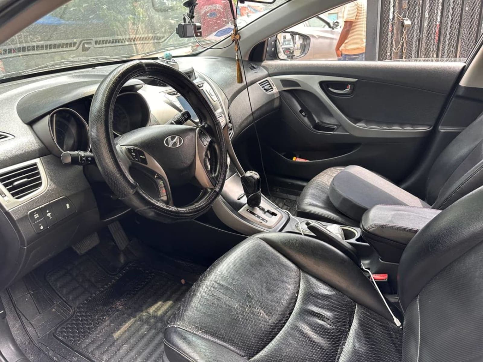 2013 Hyundai Avante — photo 4
