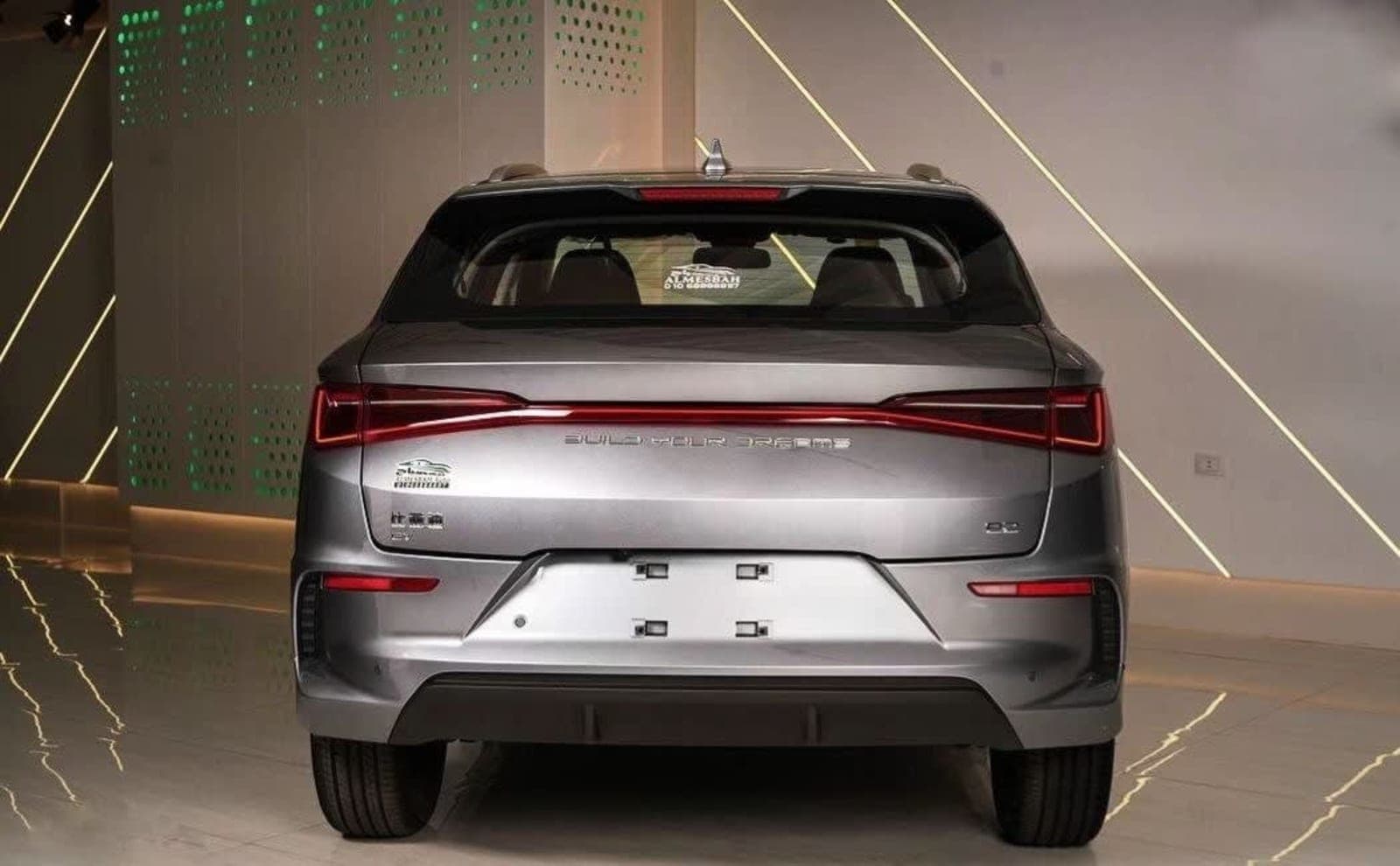 2025 BYD E2 — photo 3