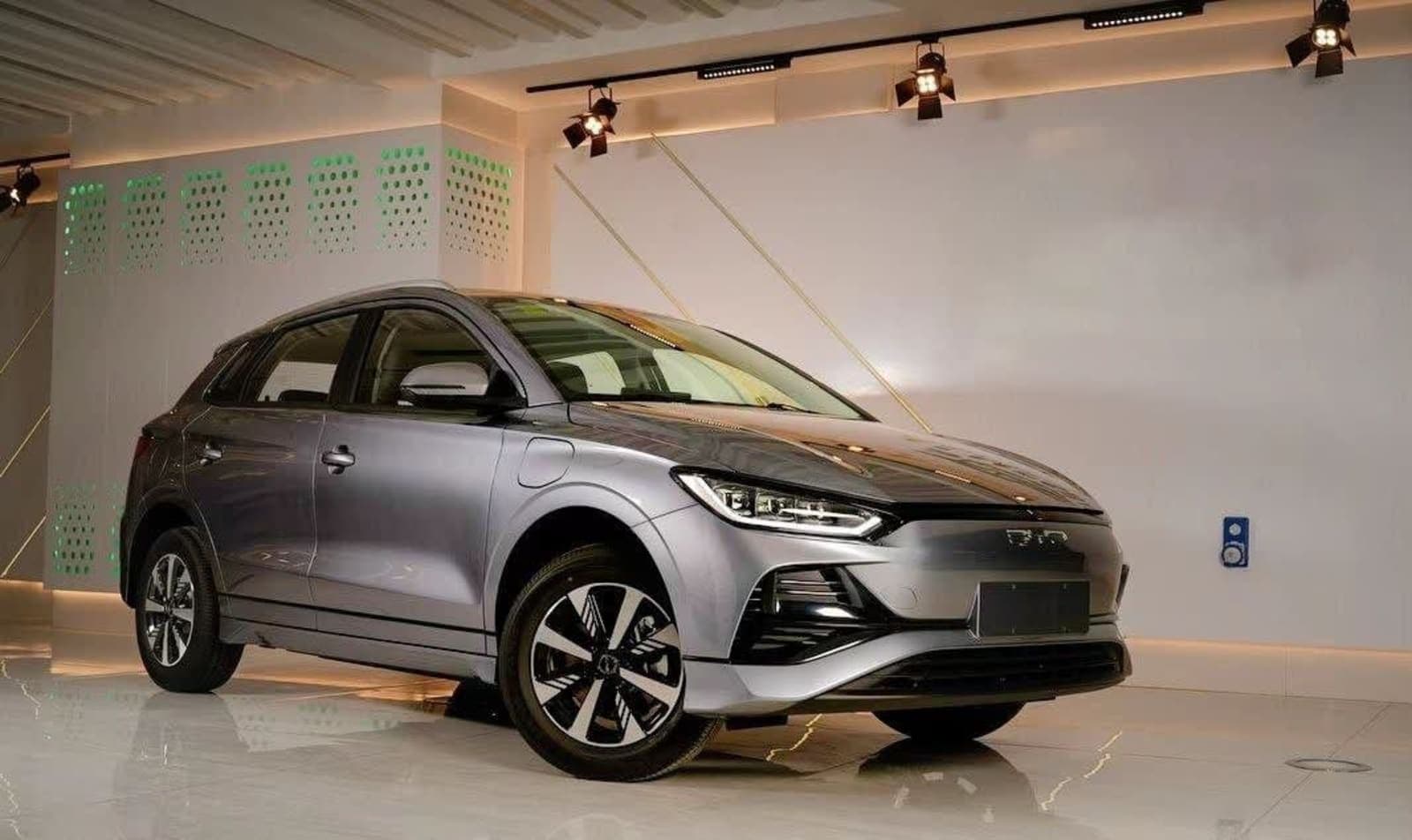 2025 BYD E2 — photo 5