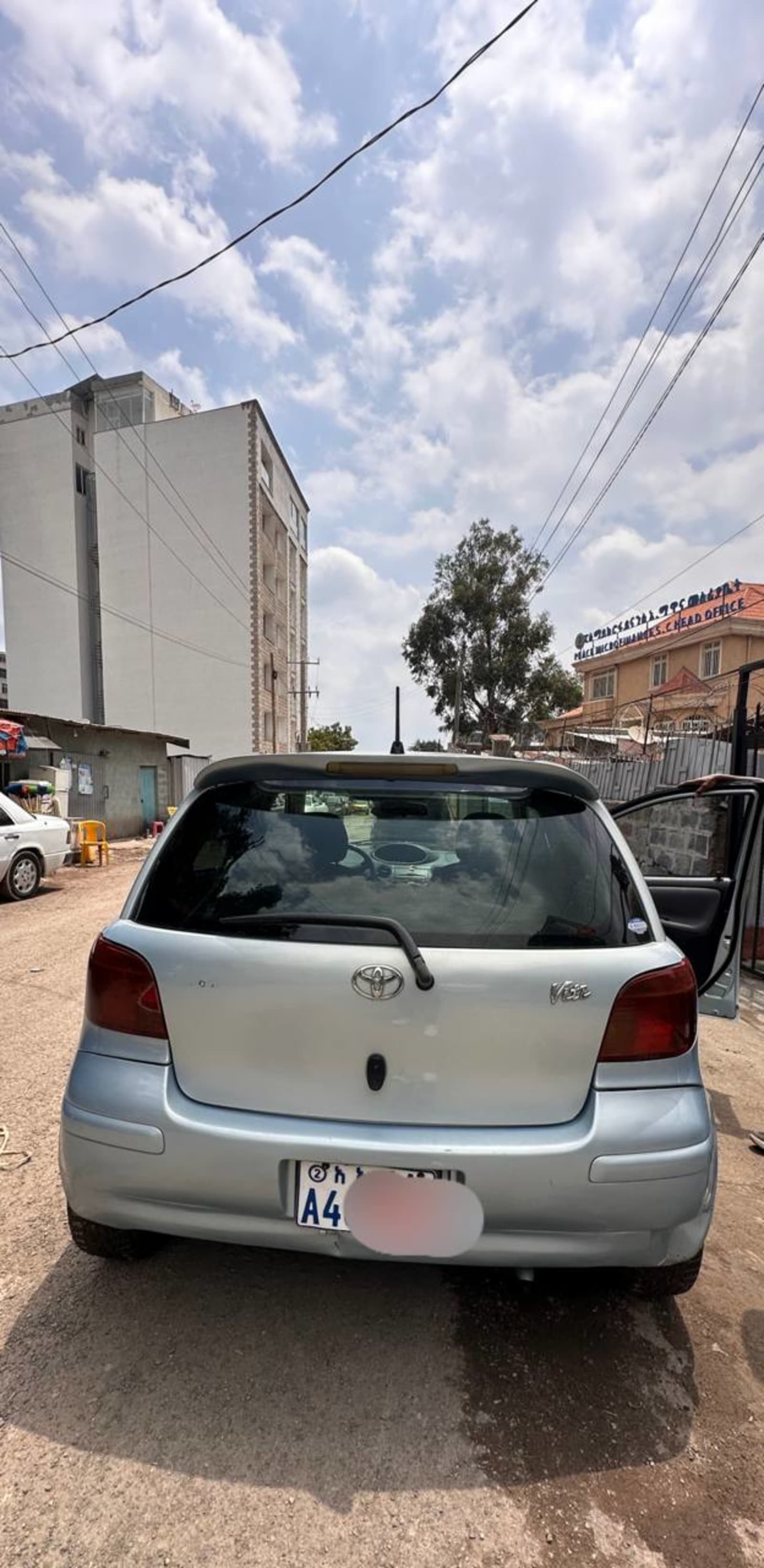 2004 Toyota Vitz — photo 7