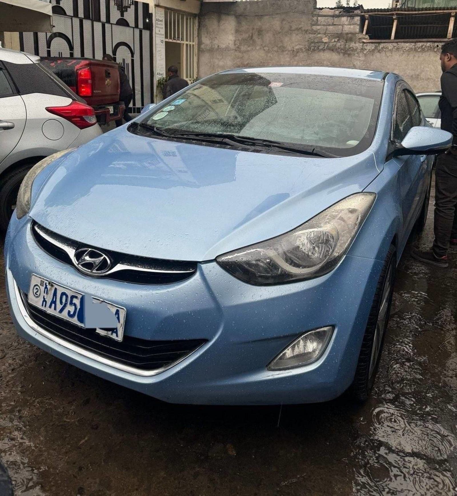 2013 Hyundai Avante โ photo 3