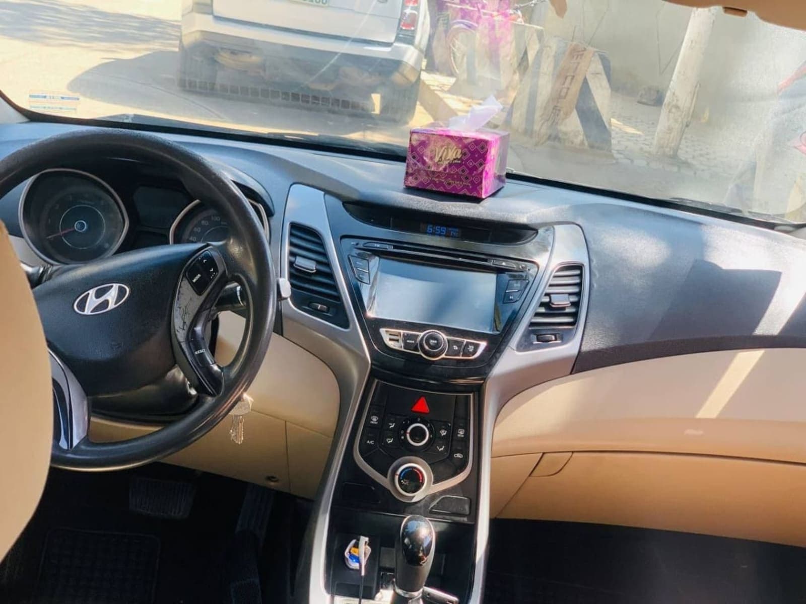 2015 Hyundai Elantra — photo 4