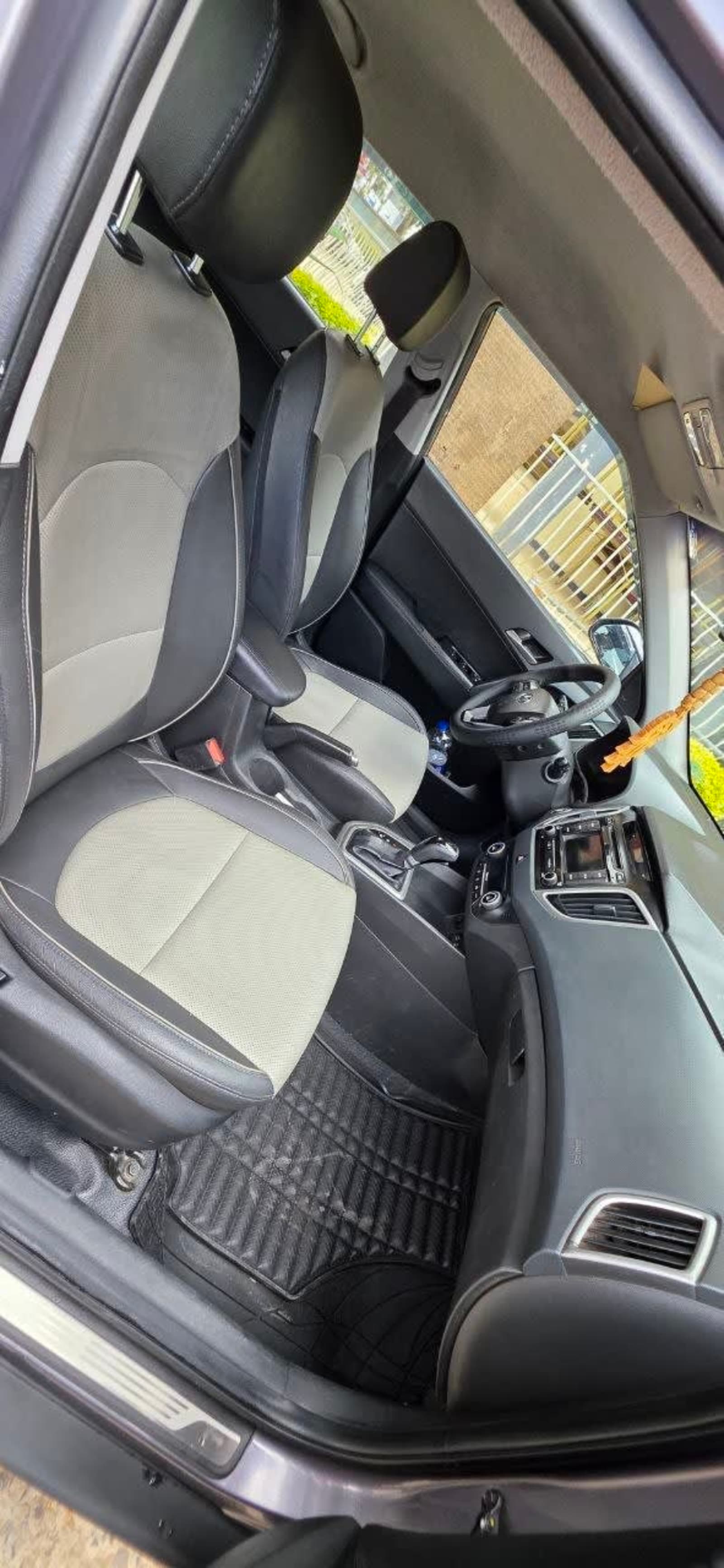 2017 Hyundai Creta — photo 2