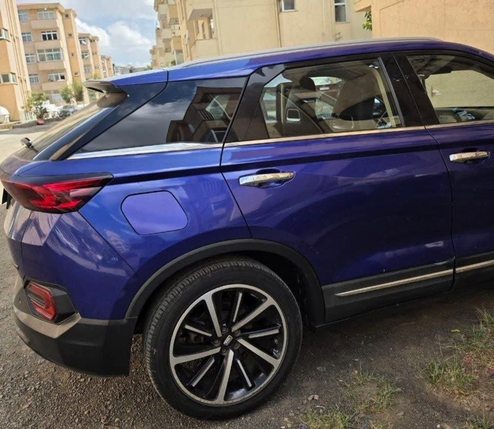 2022 FAW Bestune T77 — photo 2