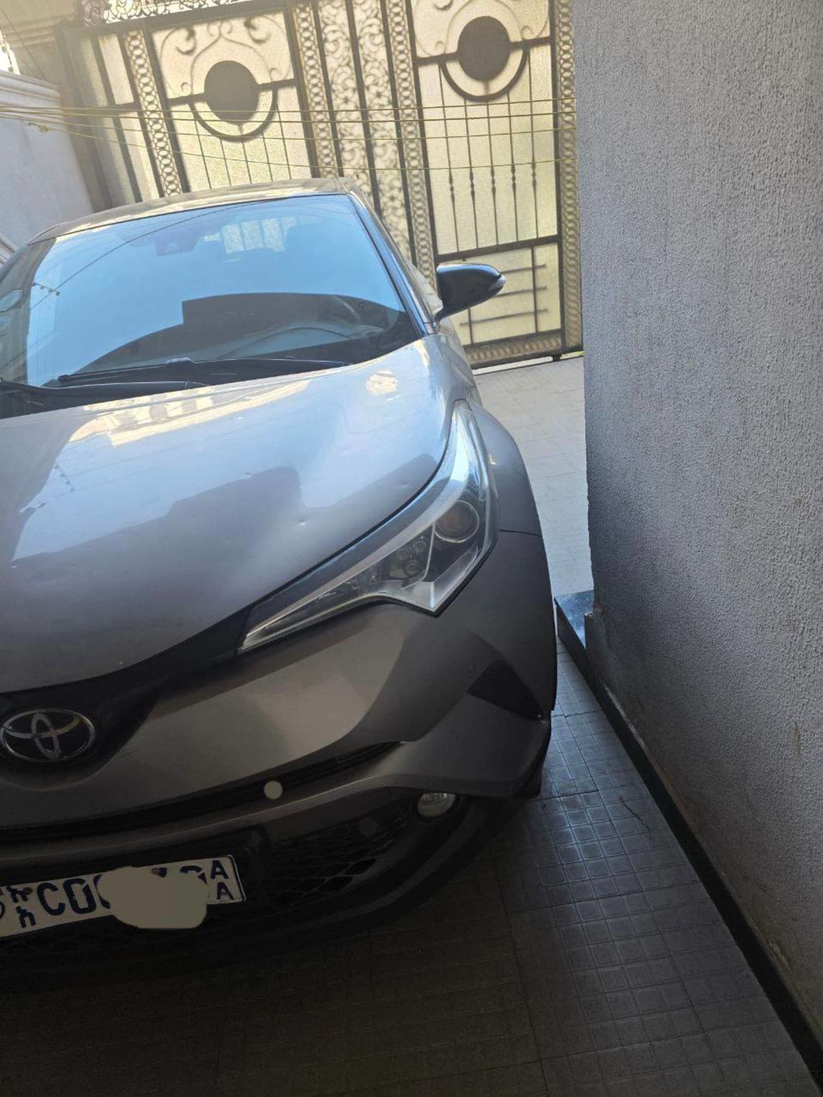 2020 Toyota CHR — photo 2