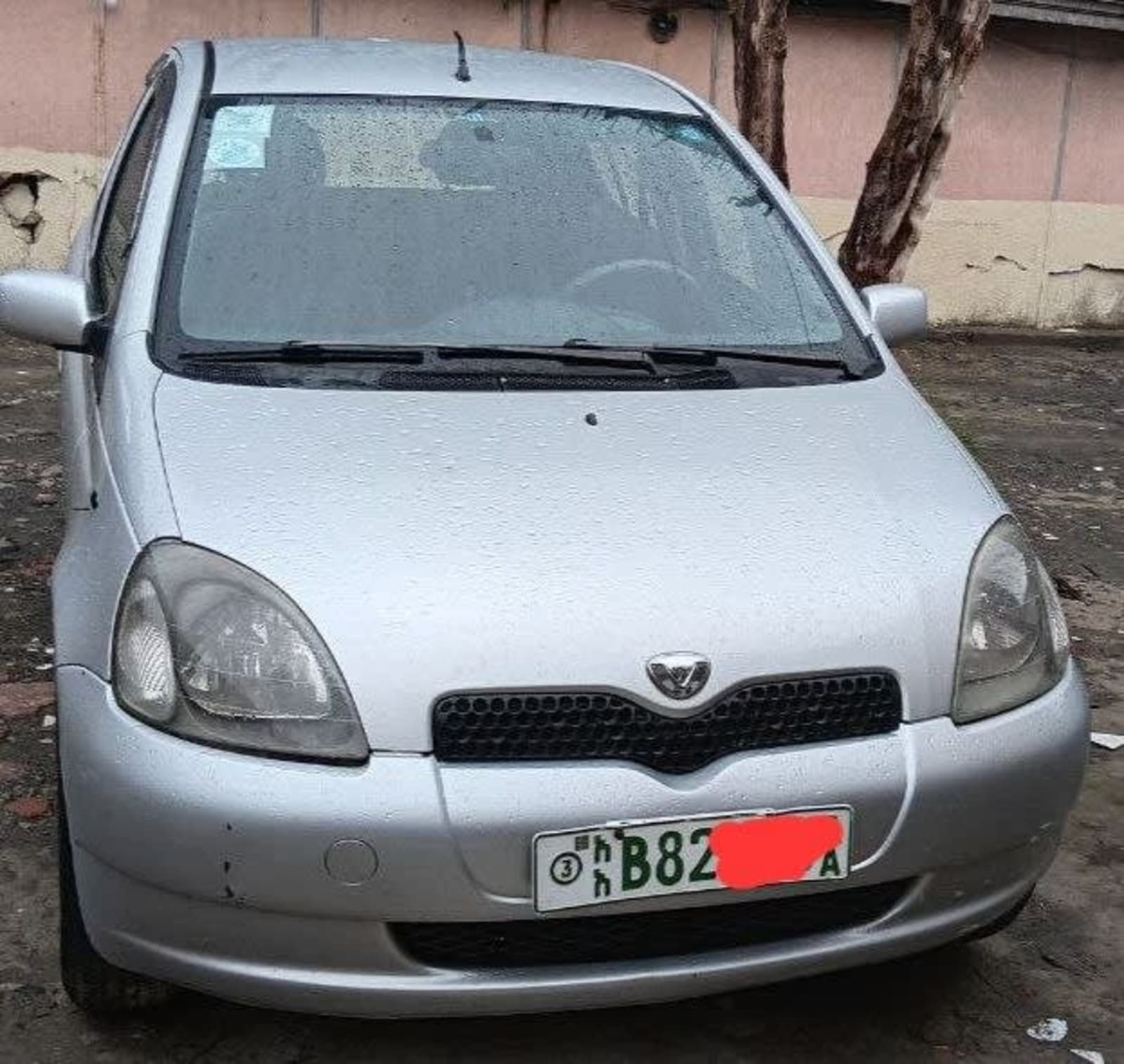 1999 Toyota Vitz