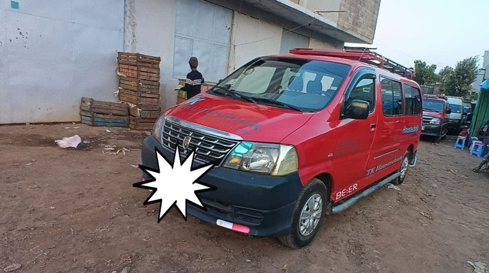 2011 Toyota Sharke — photo 3