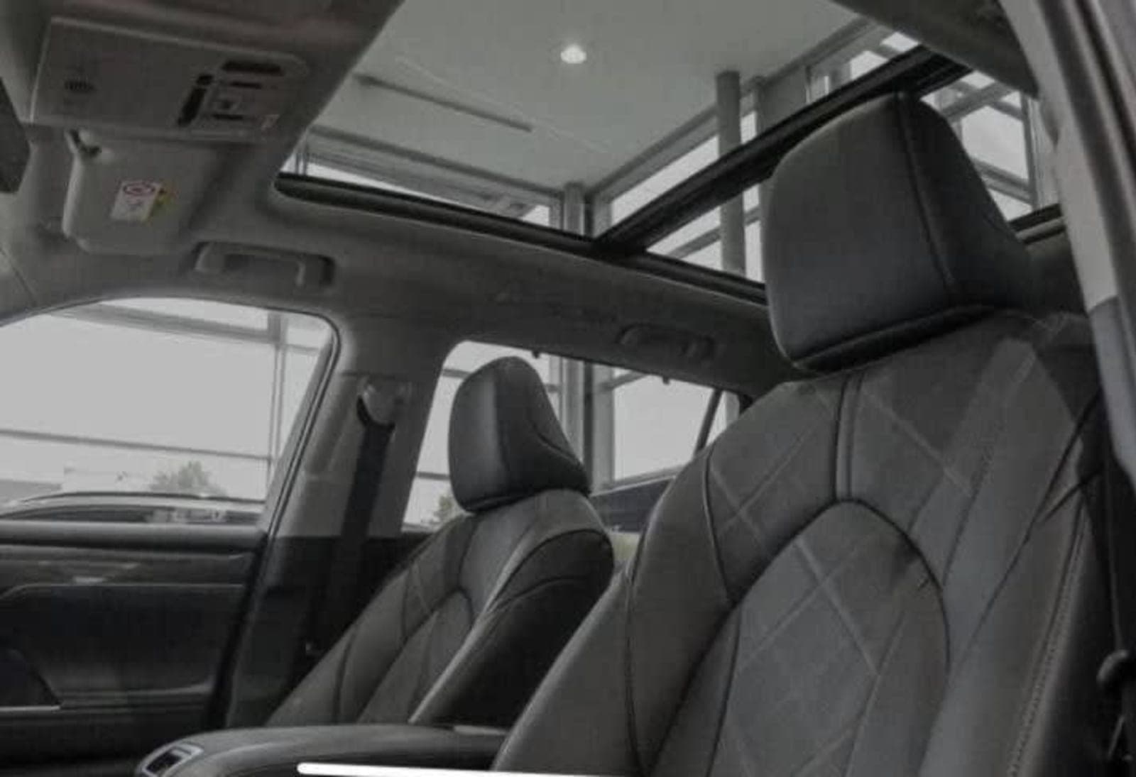 2024 Toyota Highlander Hybrid — photo 6