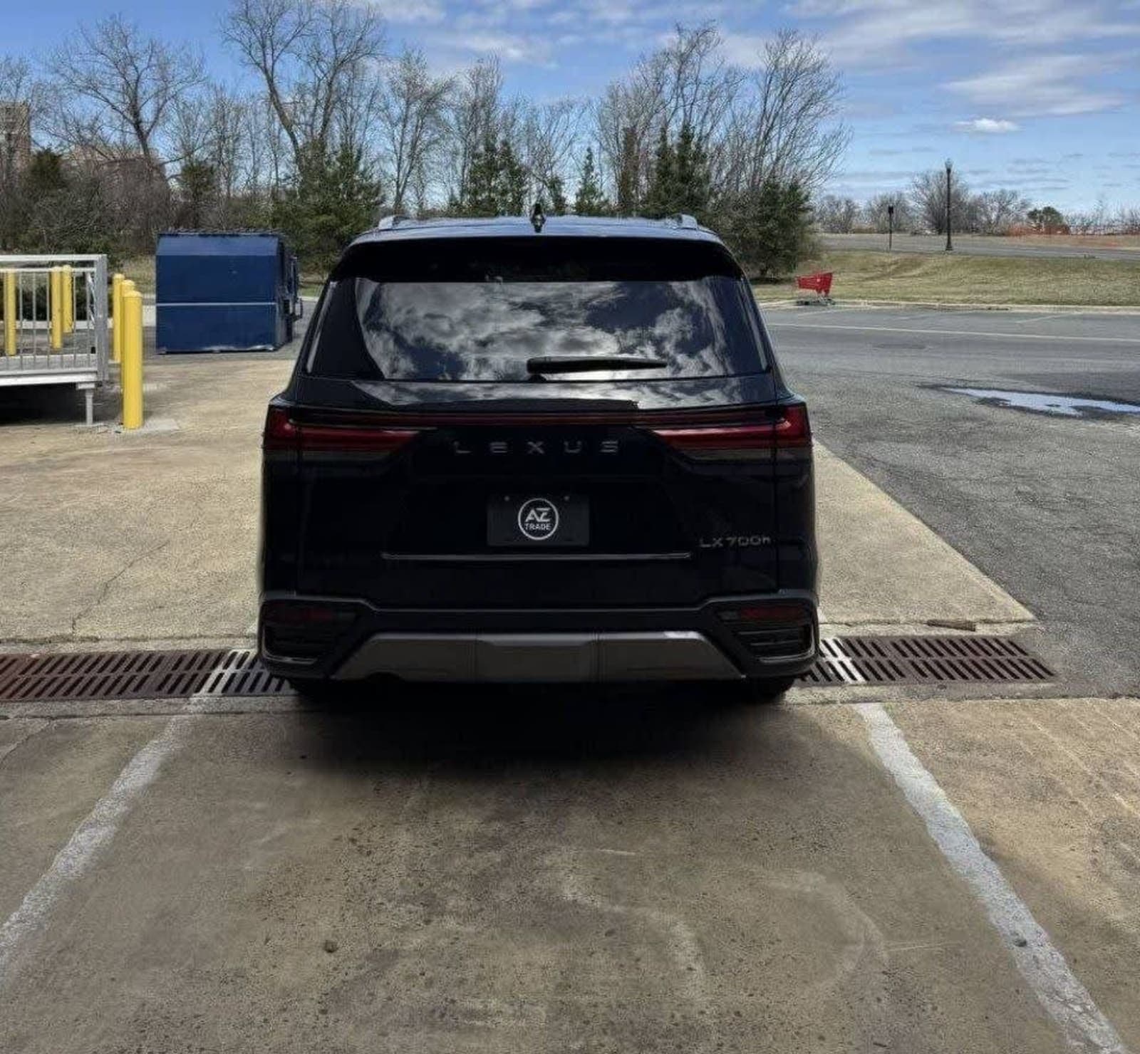 2025 Lexus LX700 Hybrid