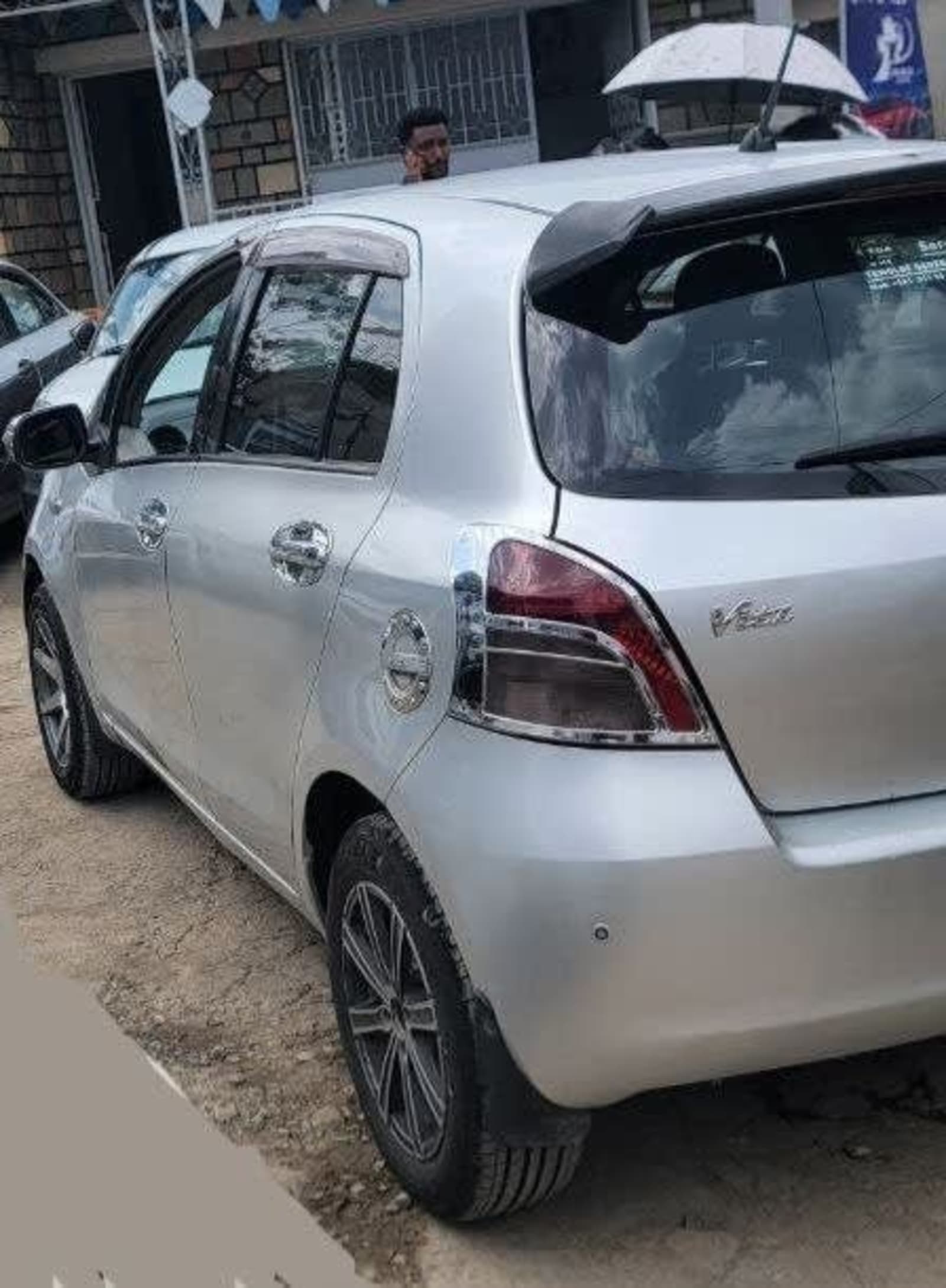 2005 Toyota Yaris — photo 3