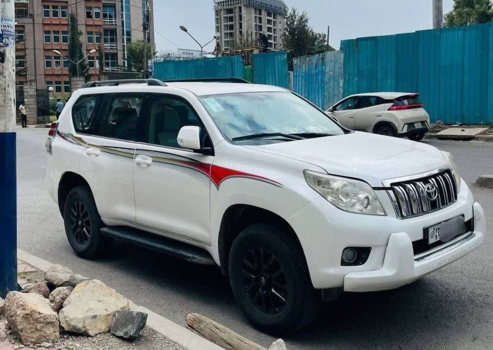 2012 Toyota Land Cruiser Prado — photo 6