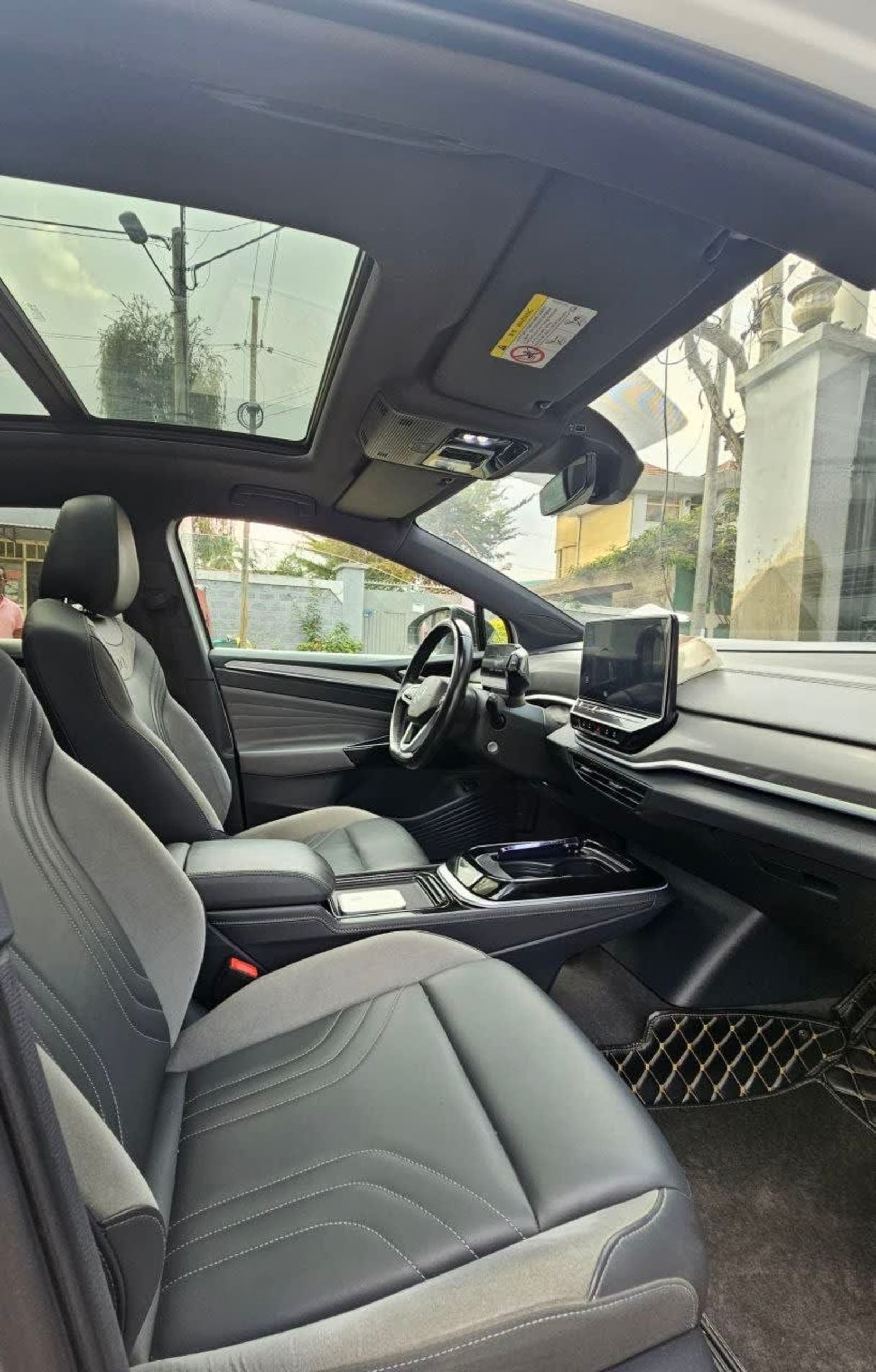 2022 Volkswagen ID4 Crozz Pro โ photo 4